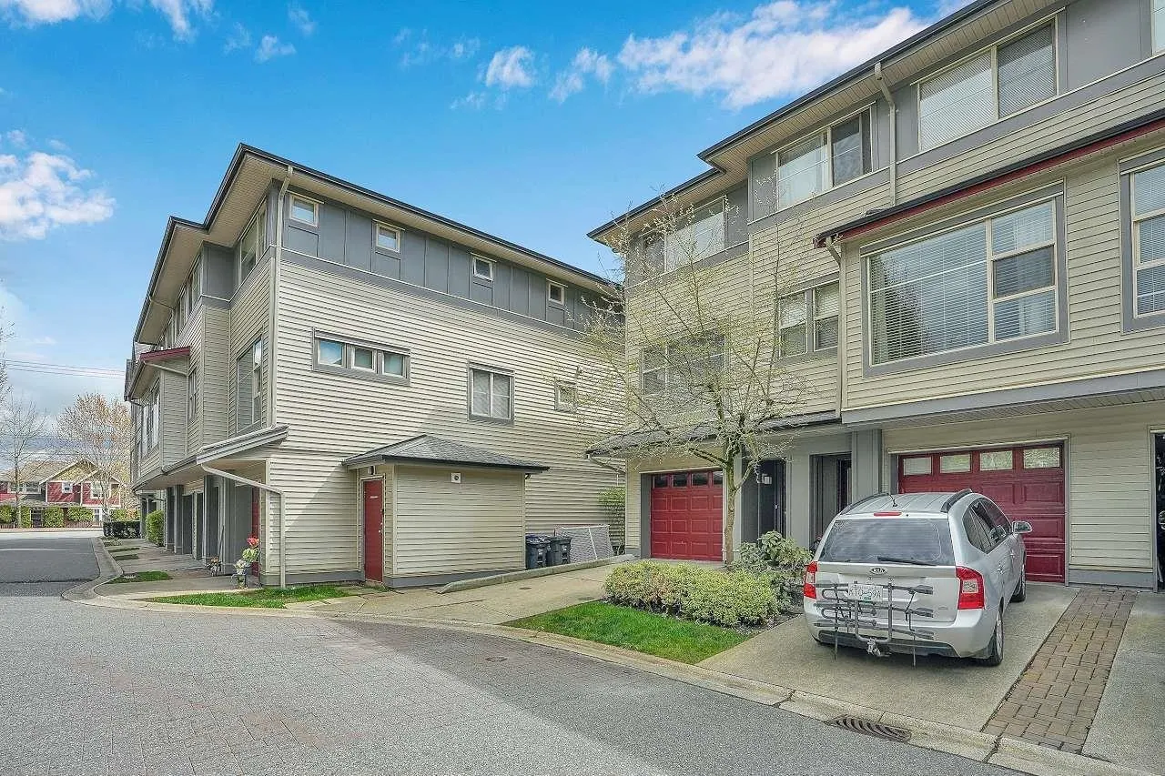 6033 168 Street #7