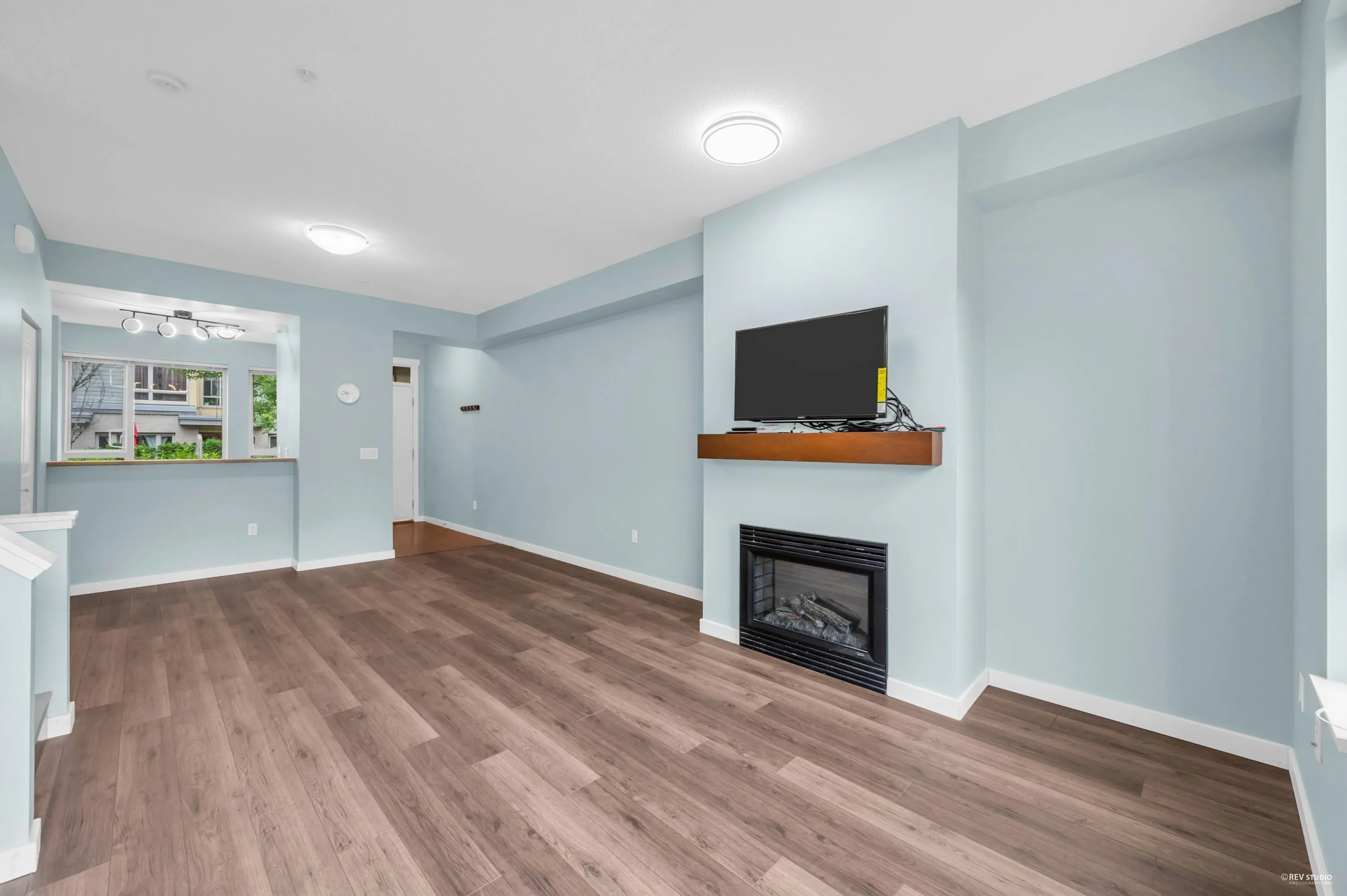 9229 University Crescent #51