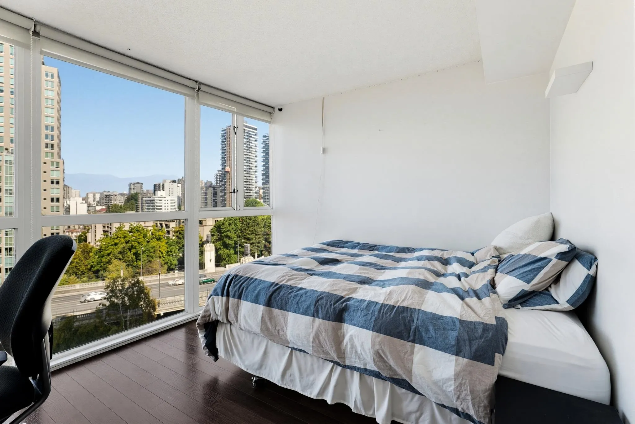 907 Beach Avenue #1401