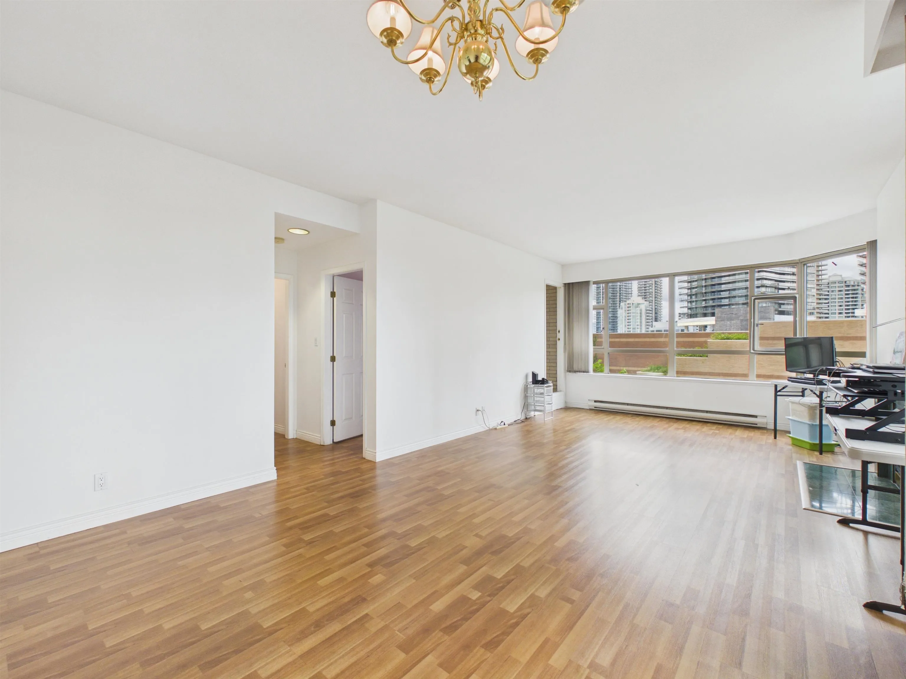 4830 Bennett Street #401