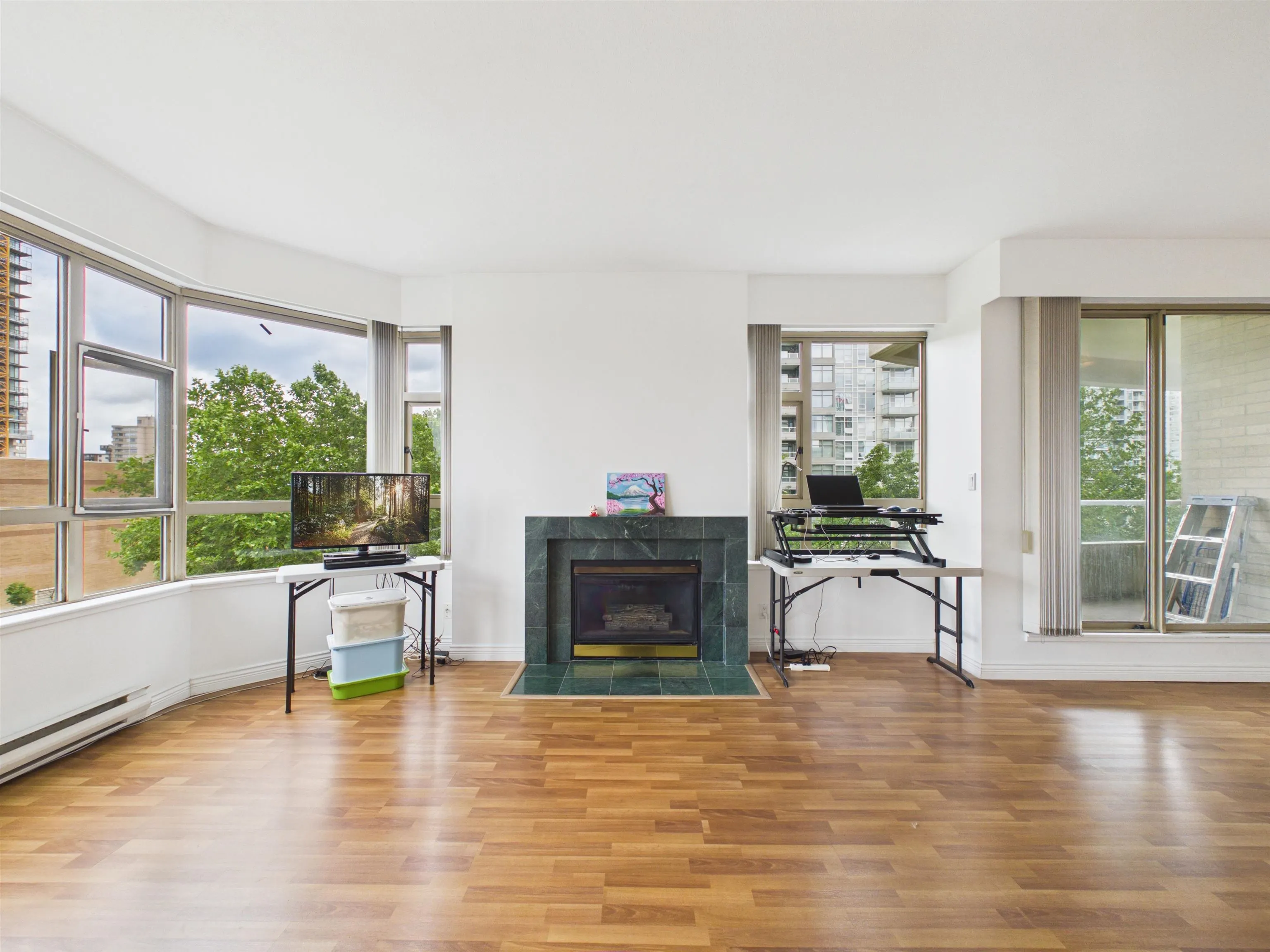 4830 Bennett Street #401