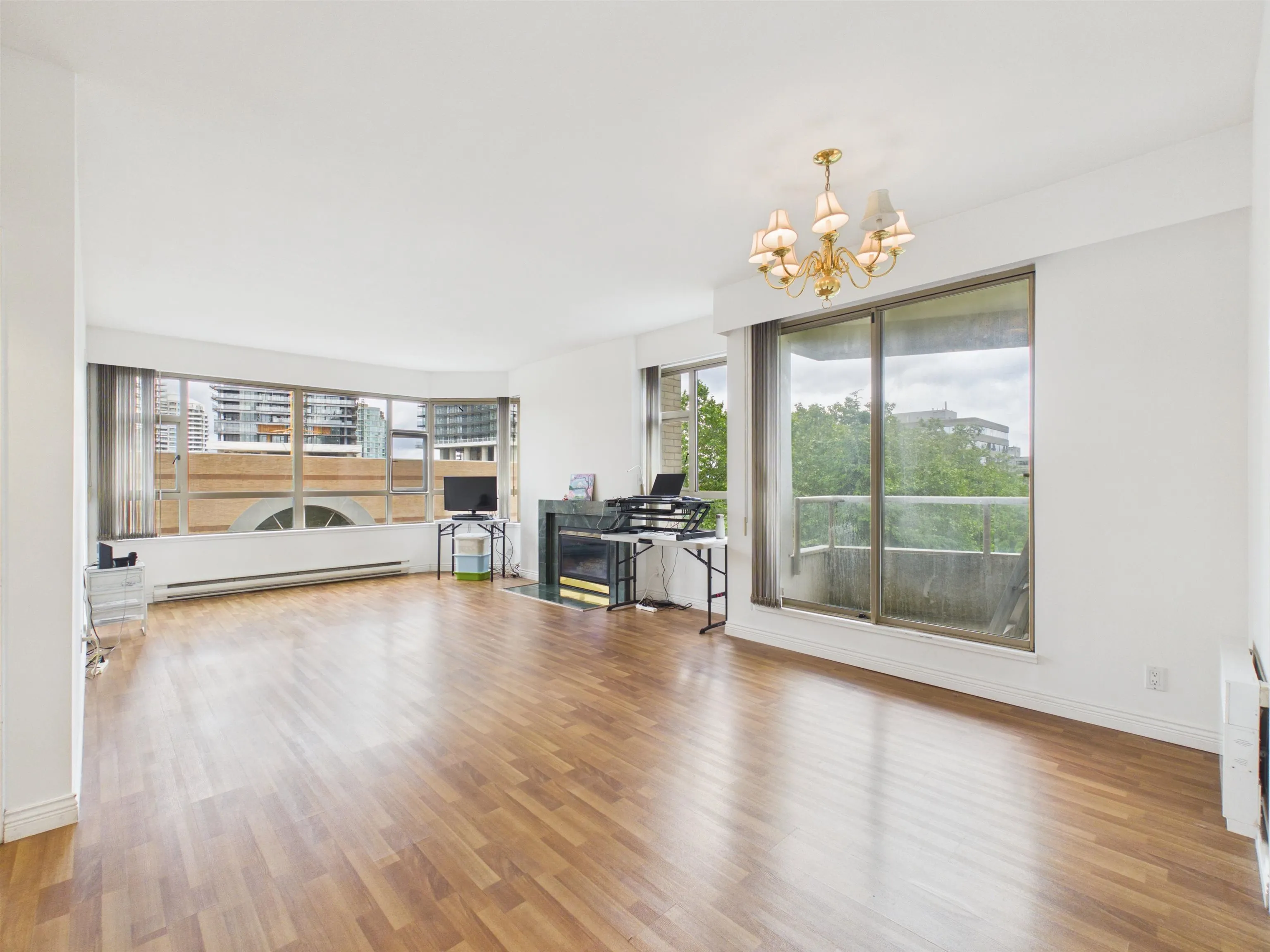 4830 Bennett Street #401