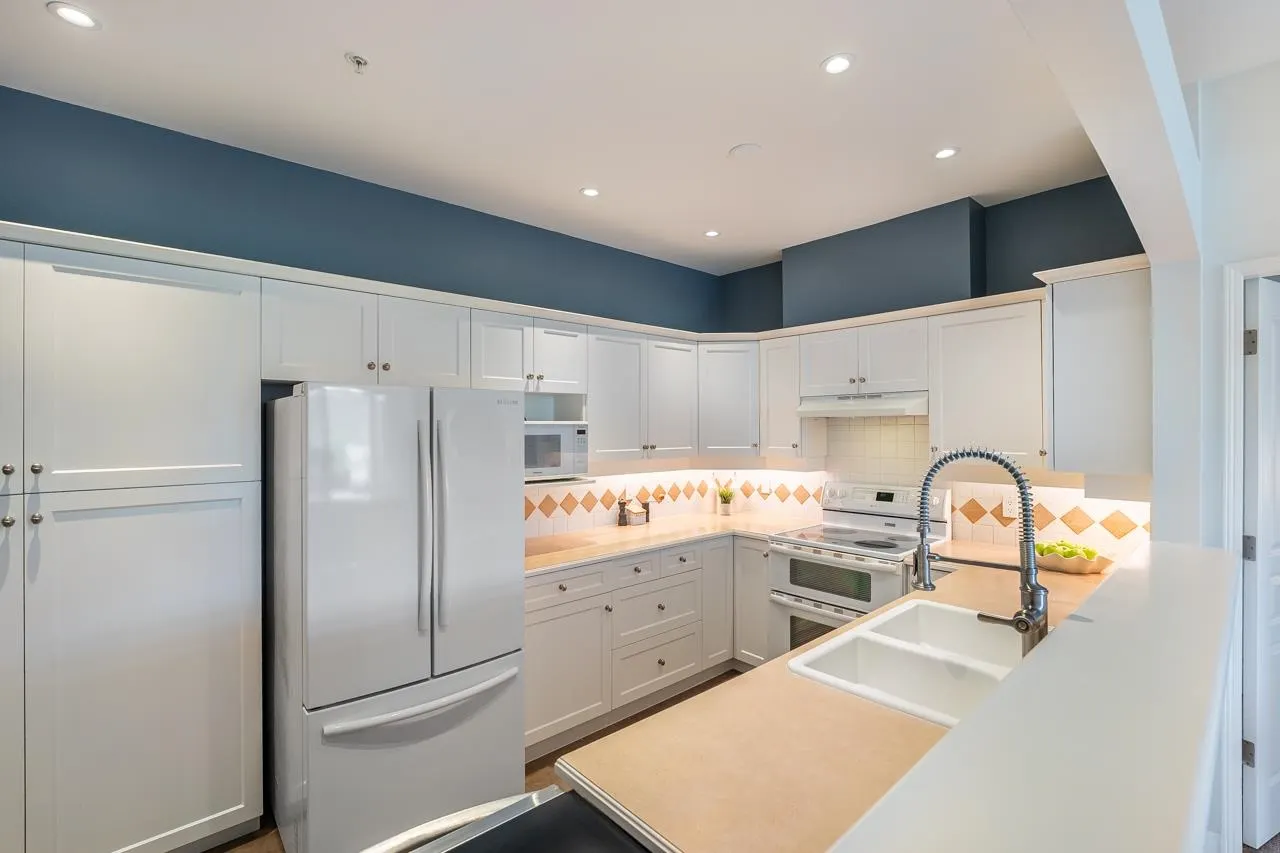 3001 Terravista Place #502