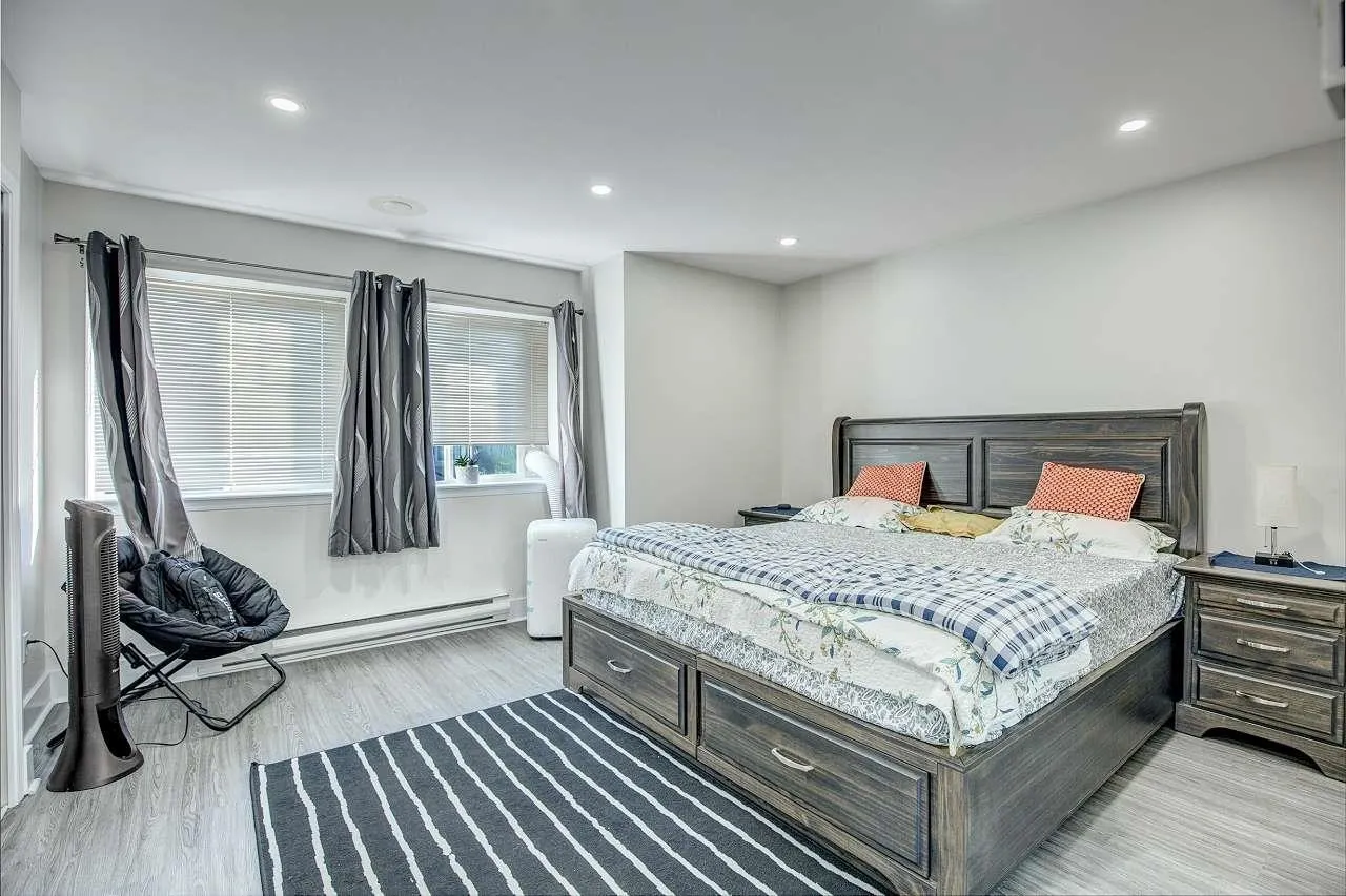 14877 58 Avenue #48