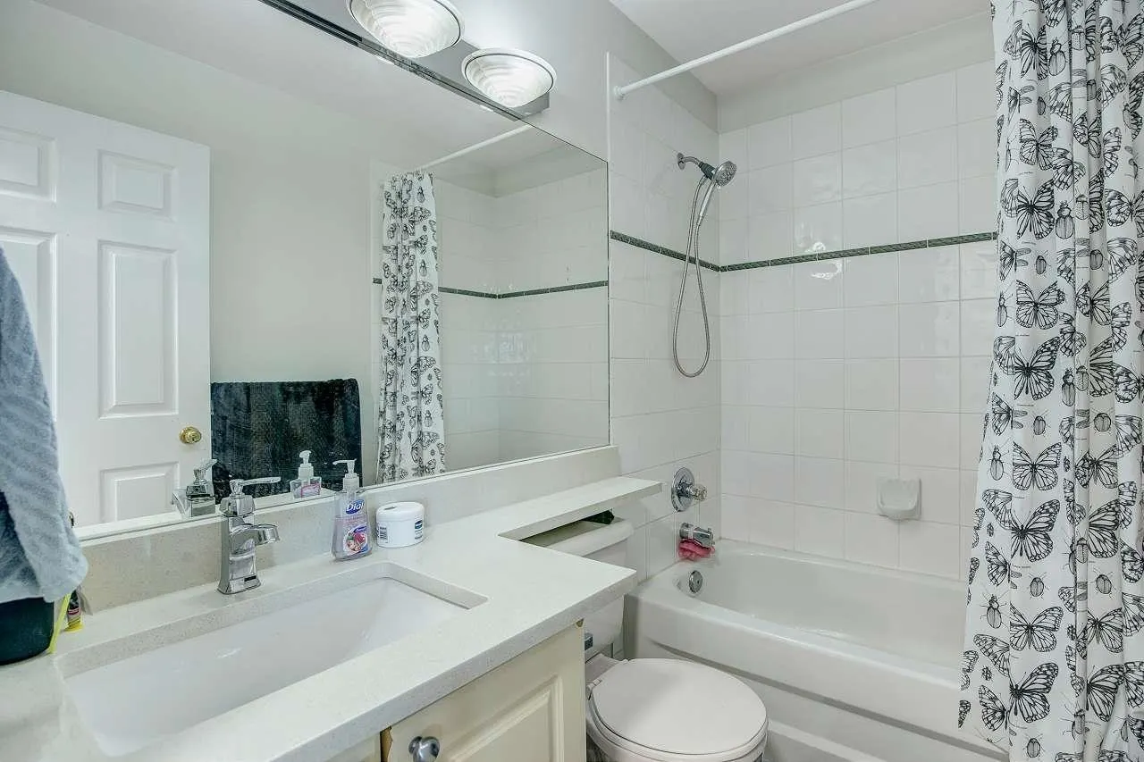 14877 58 Avenue #48