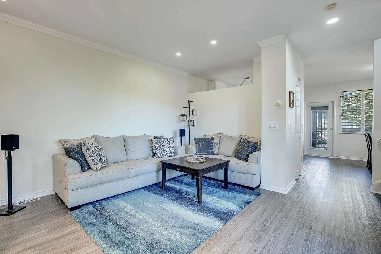14877 58 Avenue #48