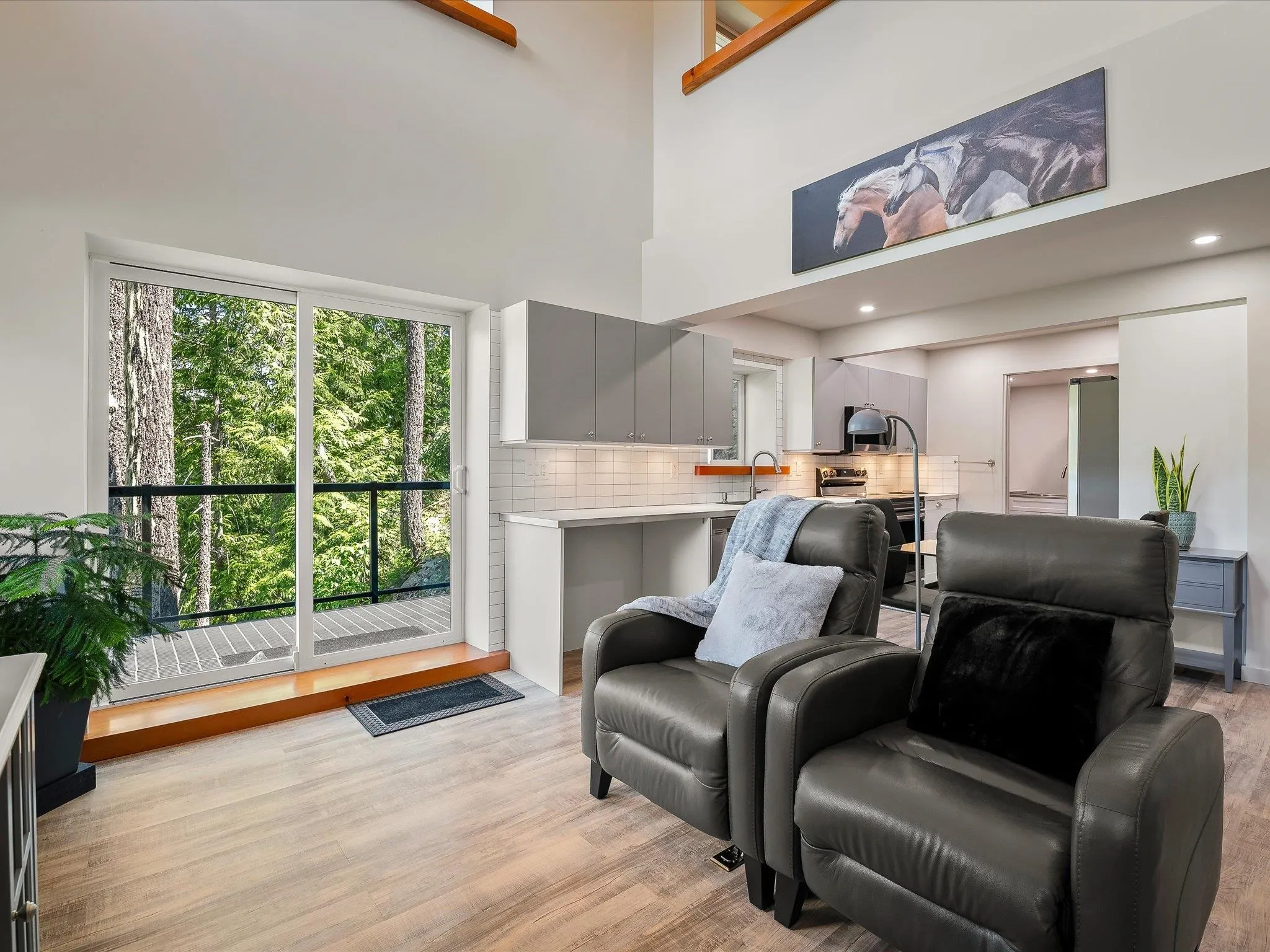 1307 Eagle Drive #4