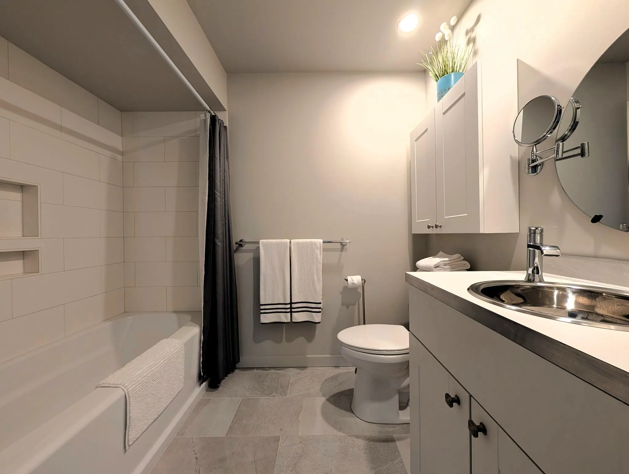 1307 Eagle Drive #4