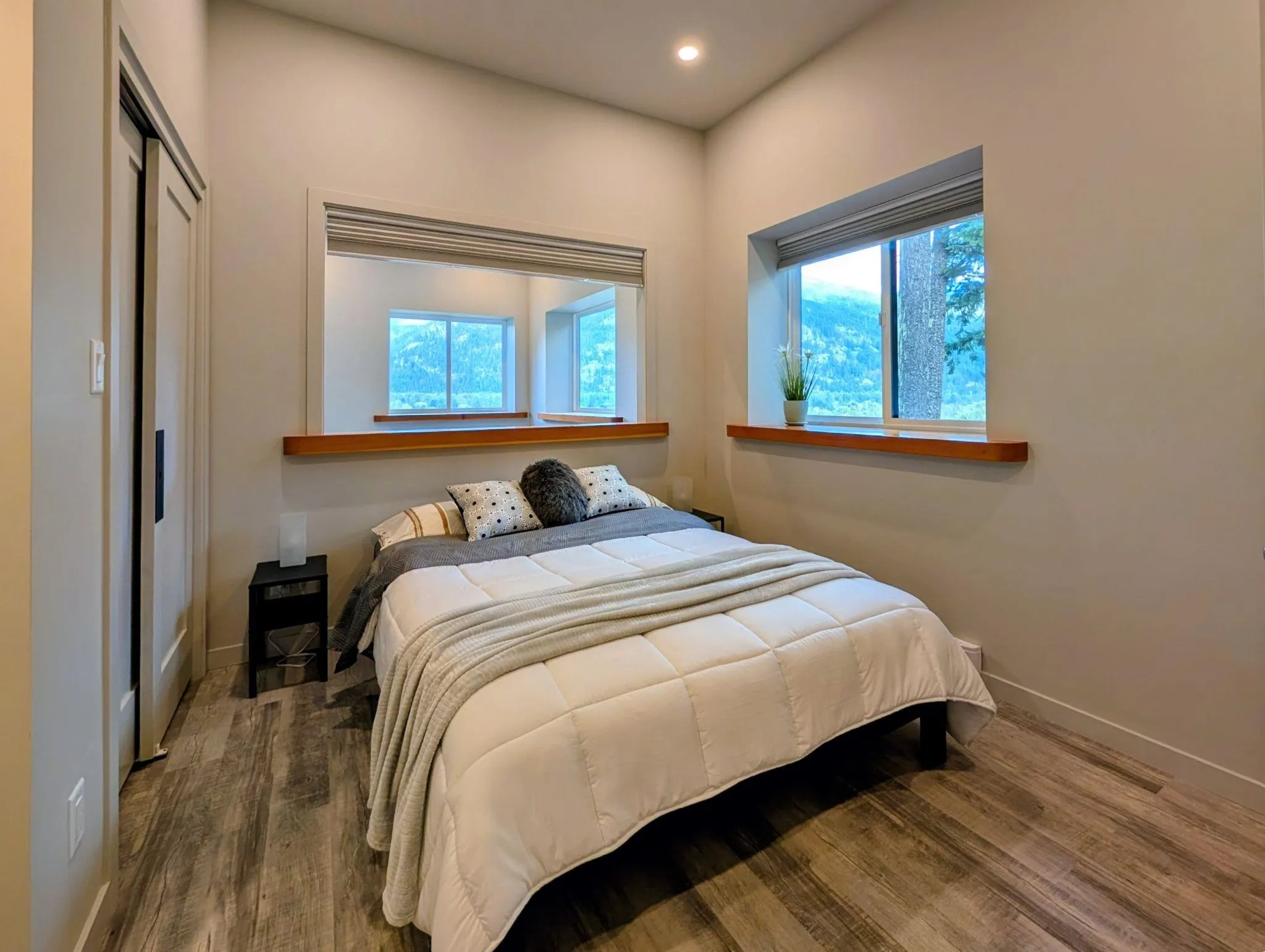 1307 Eagle Drive #4