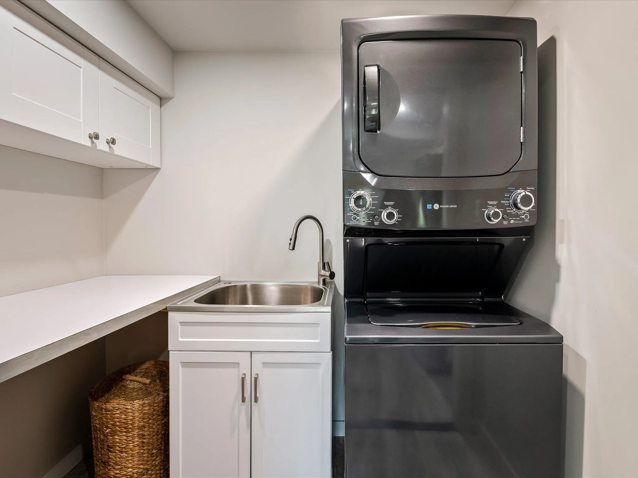 1307 Eagle Drive #4