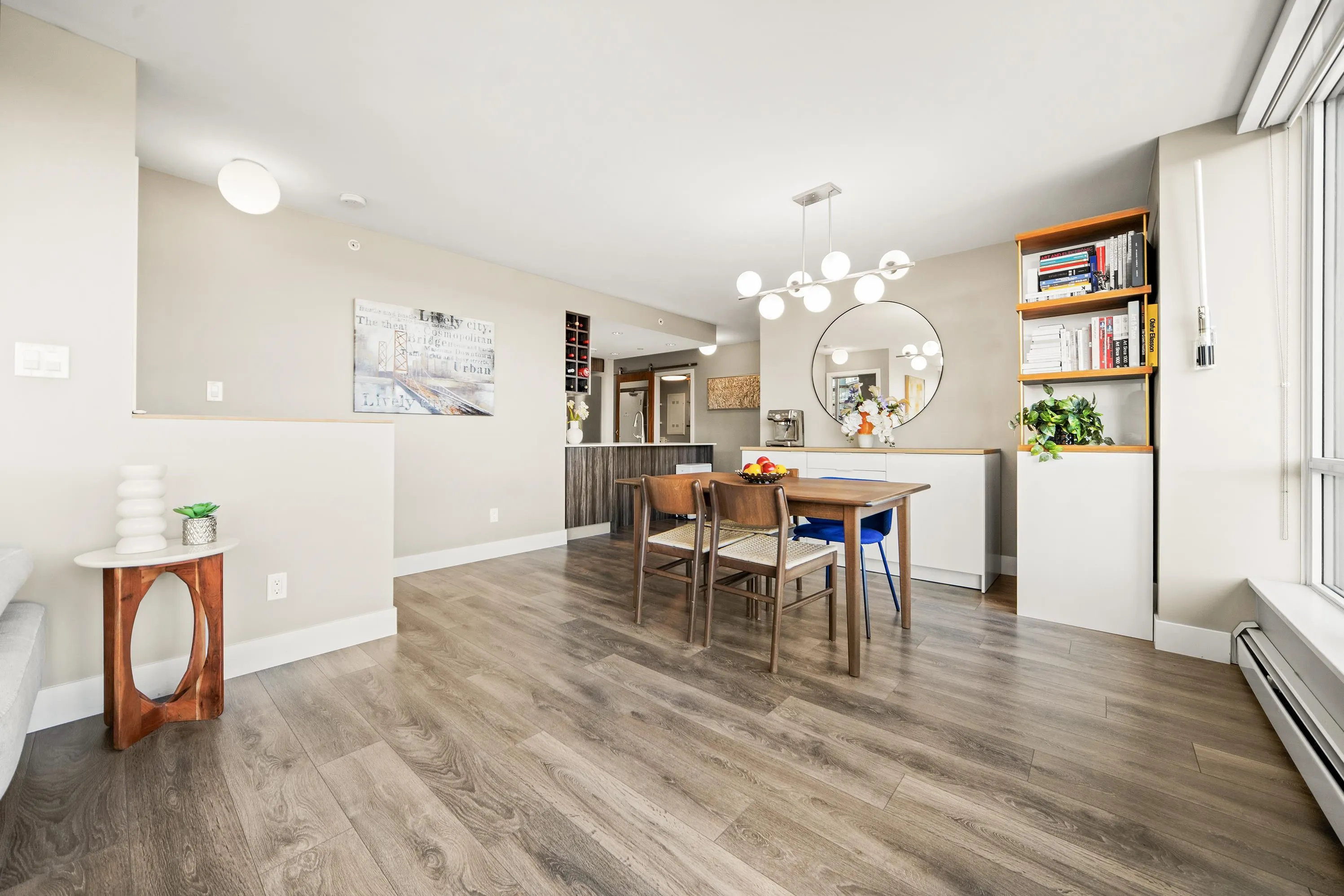 1788 Columbia Street #1208