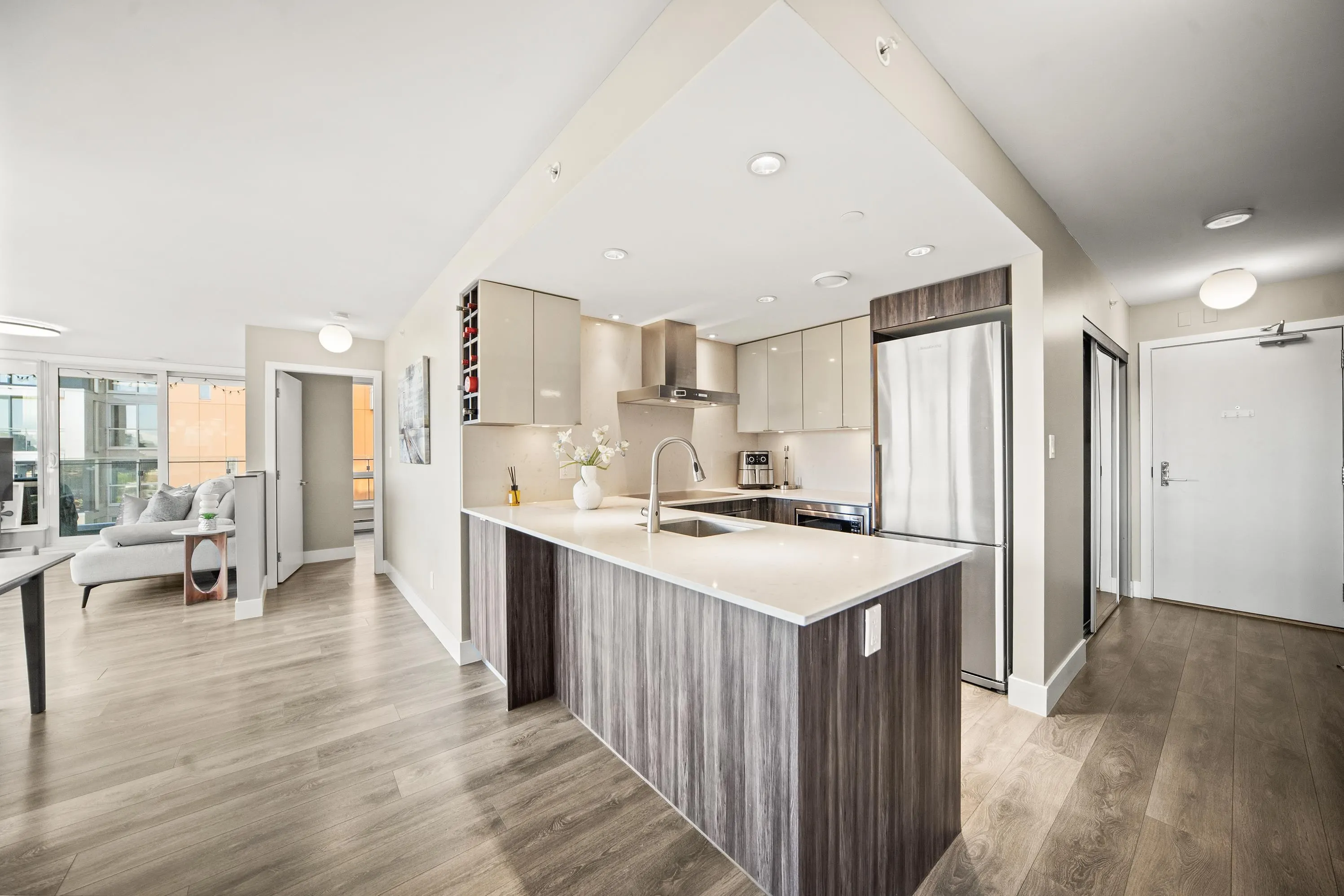 1788 Columbia Street #1208