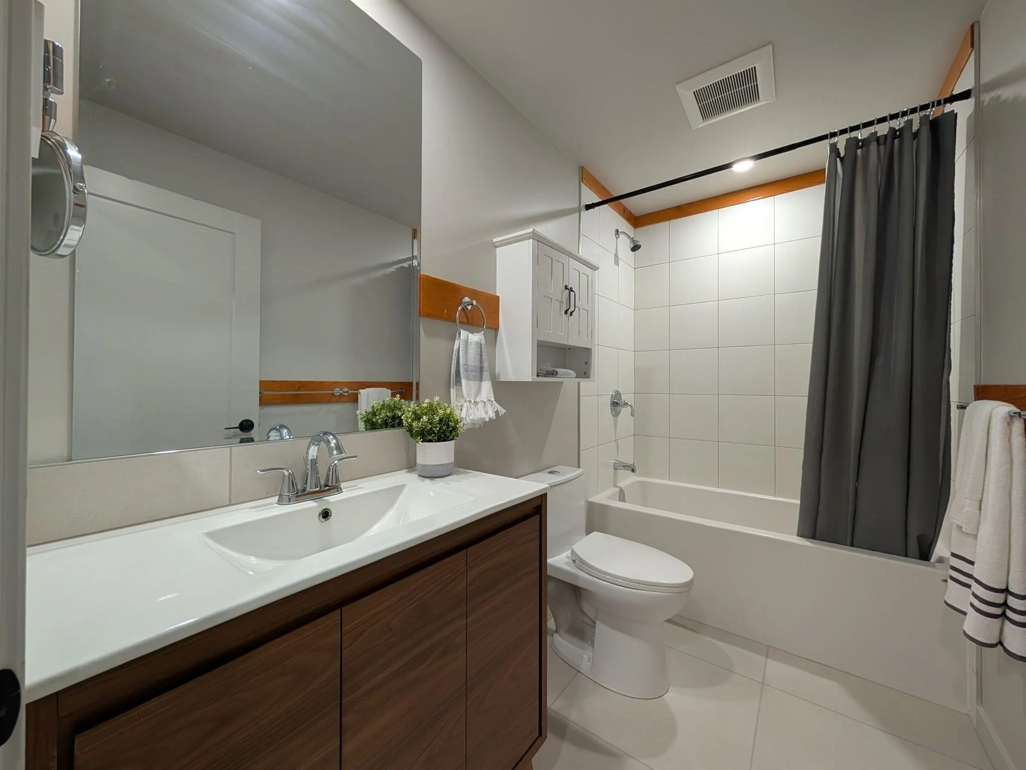 1307 Eagle Drive #3