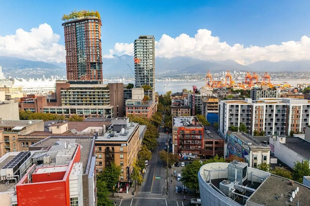 53 W Hastings Street #306