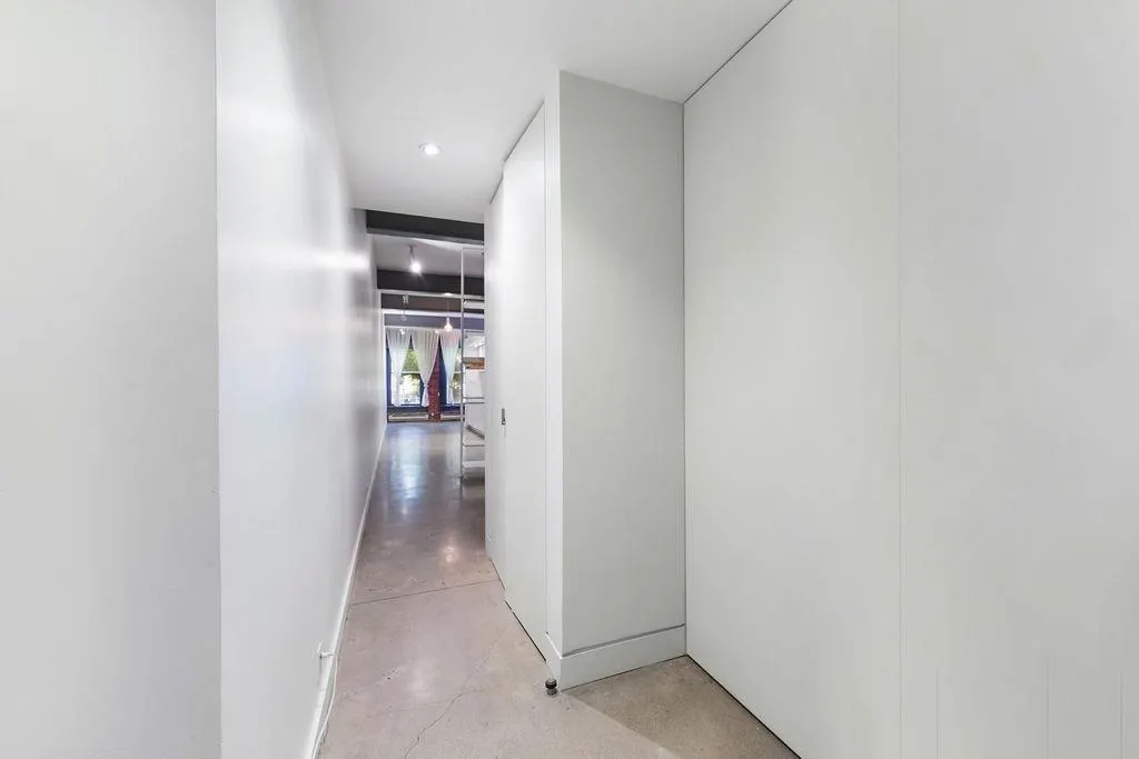53 W Hastings Street #306