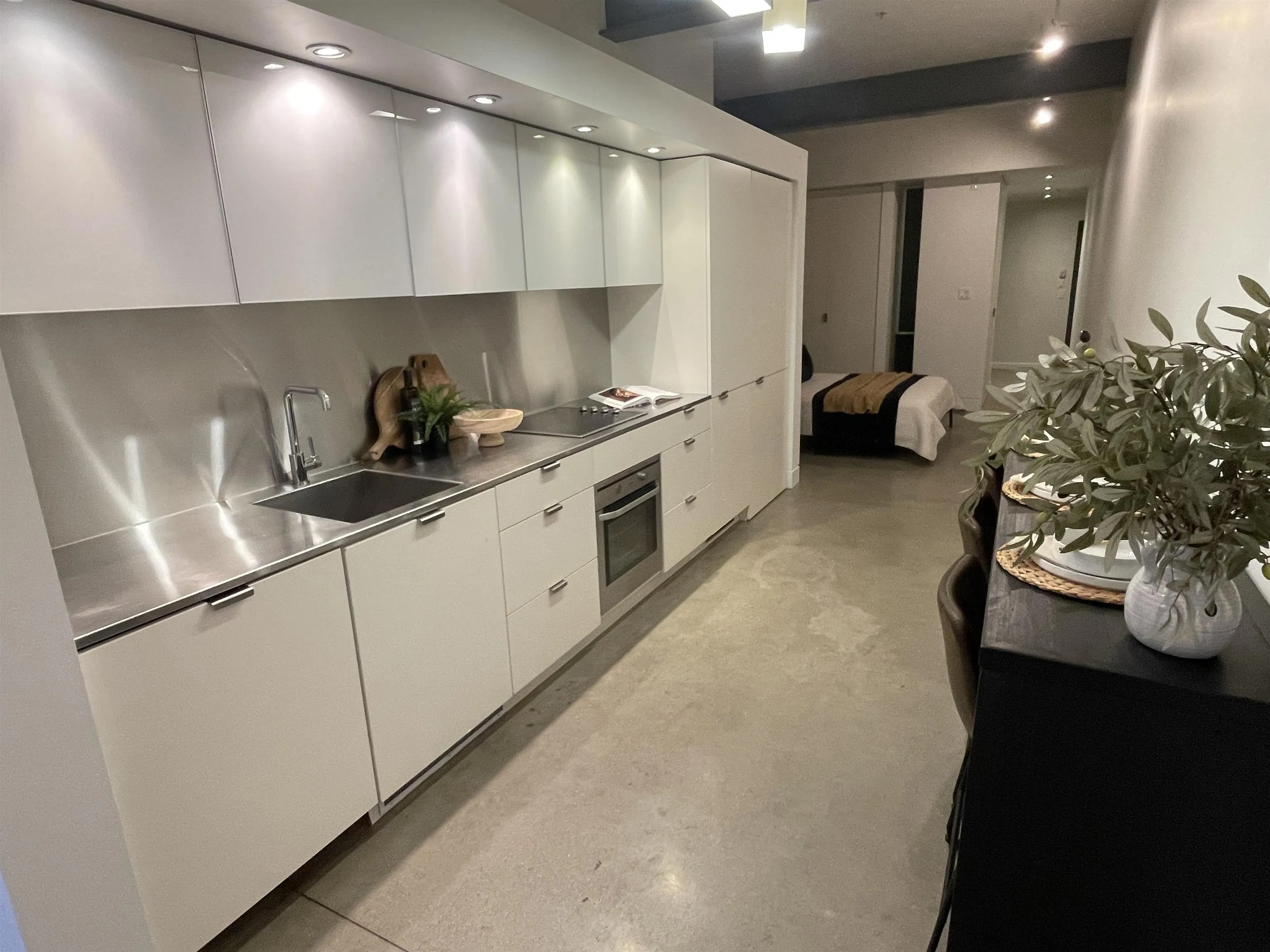 53 W Hastings Street #306