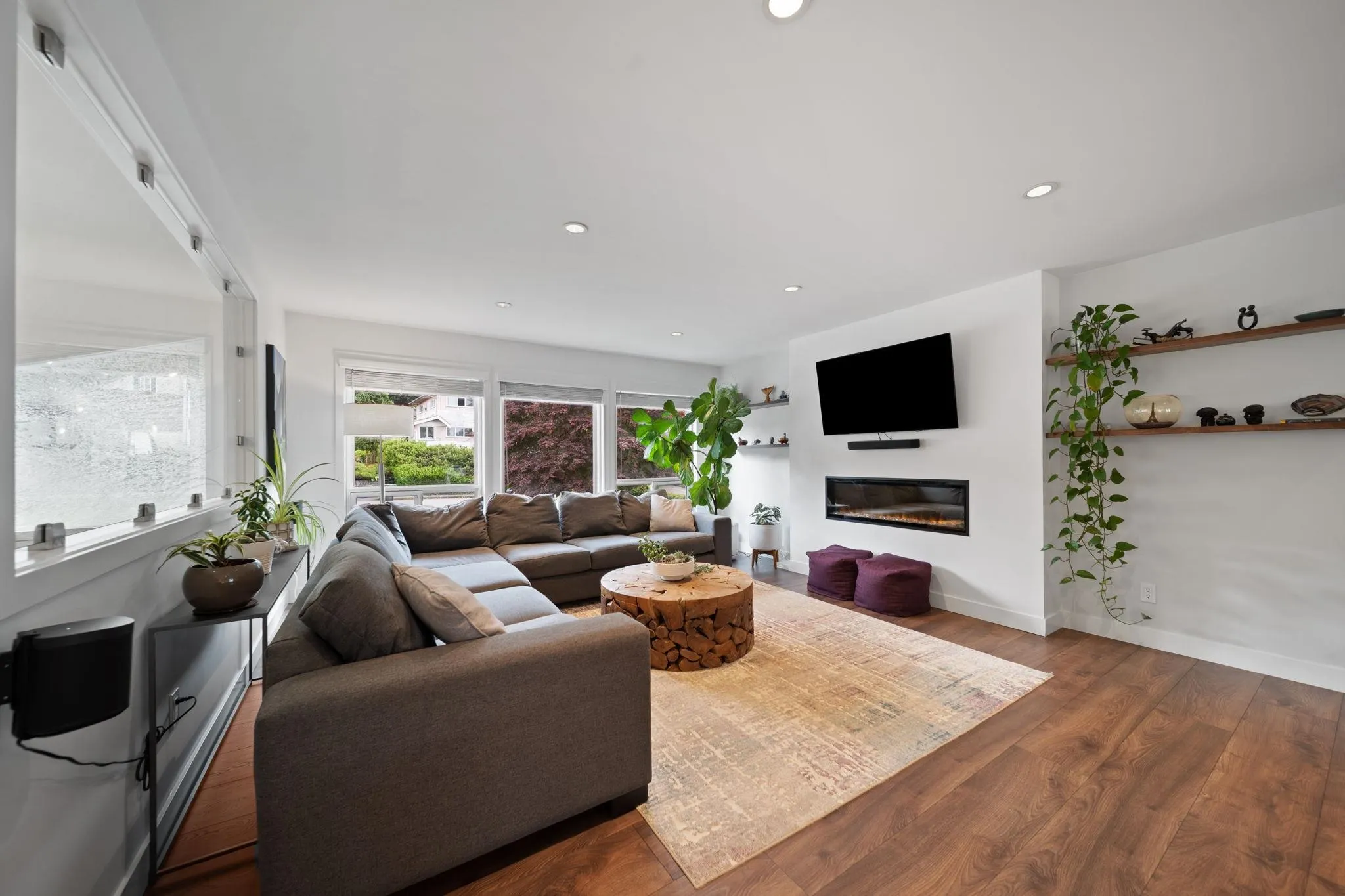2519 Channel Court