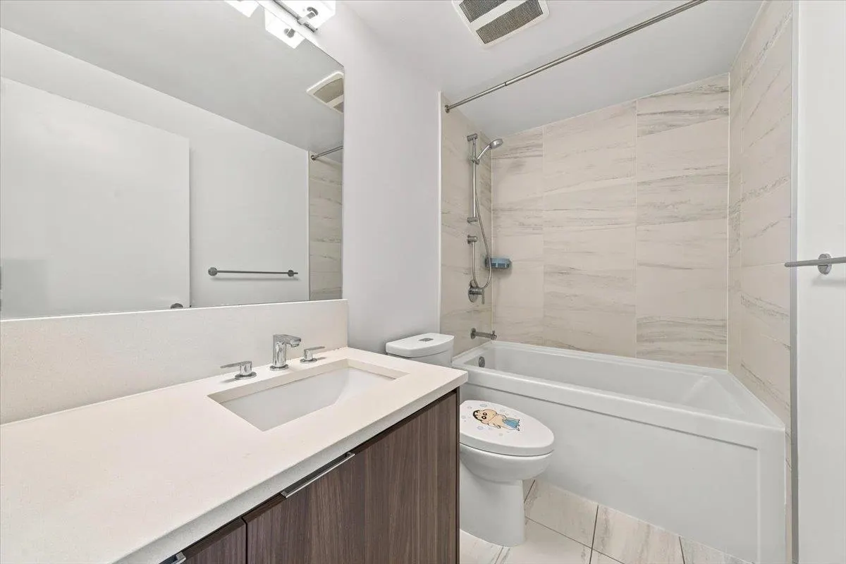 4900 Lennox Lane #3708