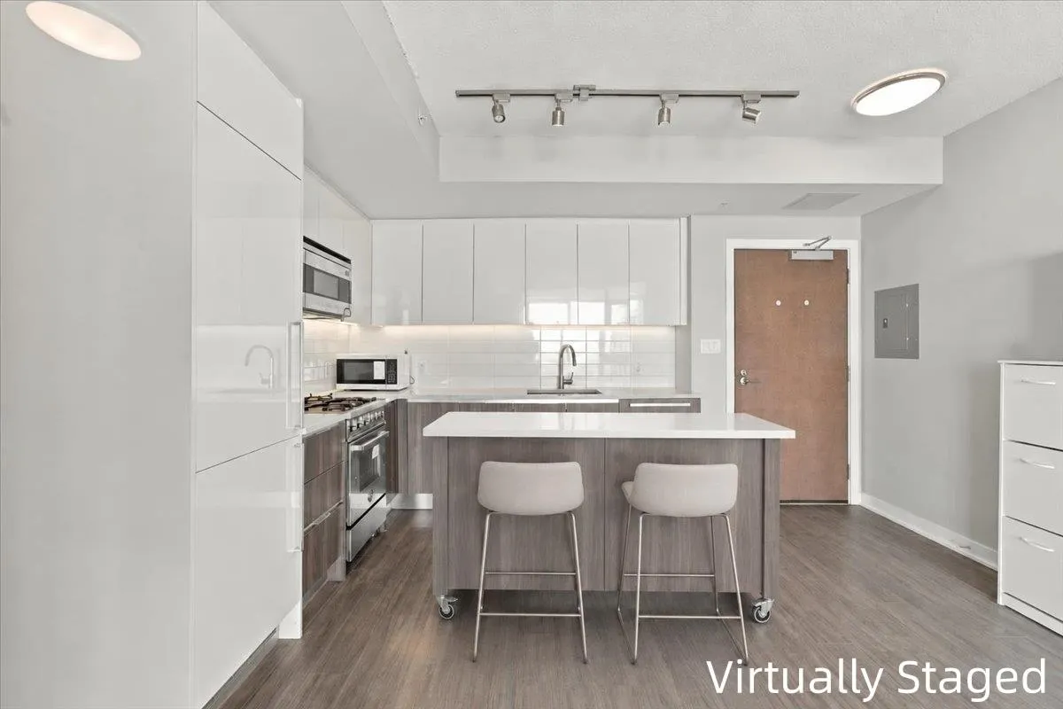 4900 Lennox Lane #3708