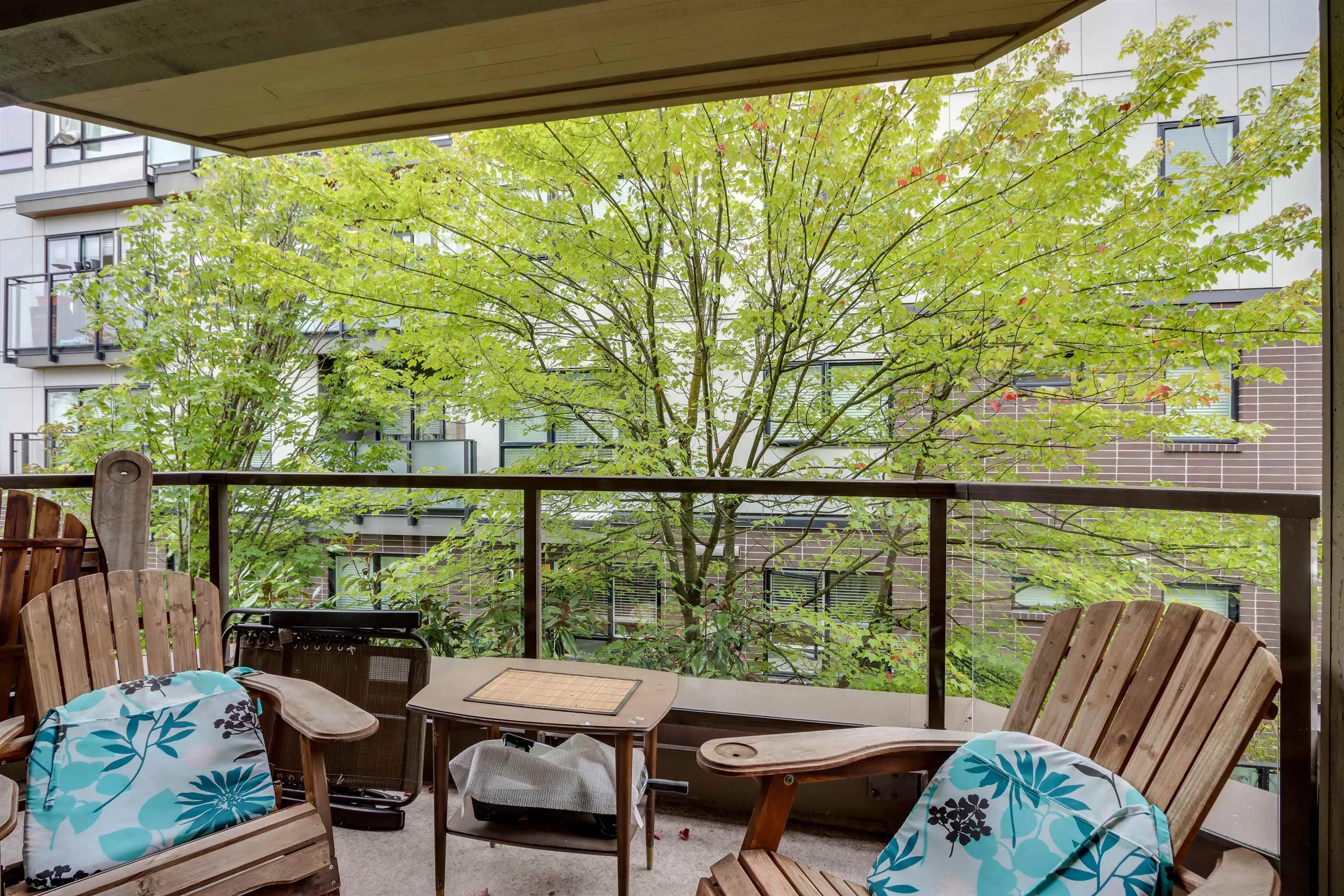 1535 Chesterfield Avenue #205