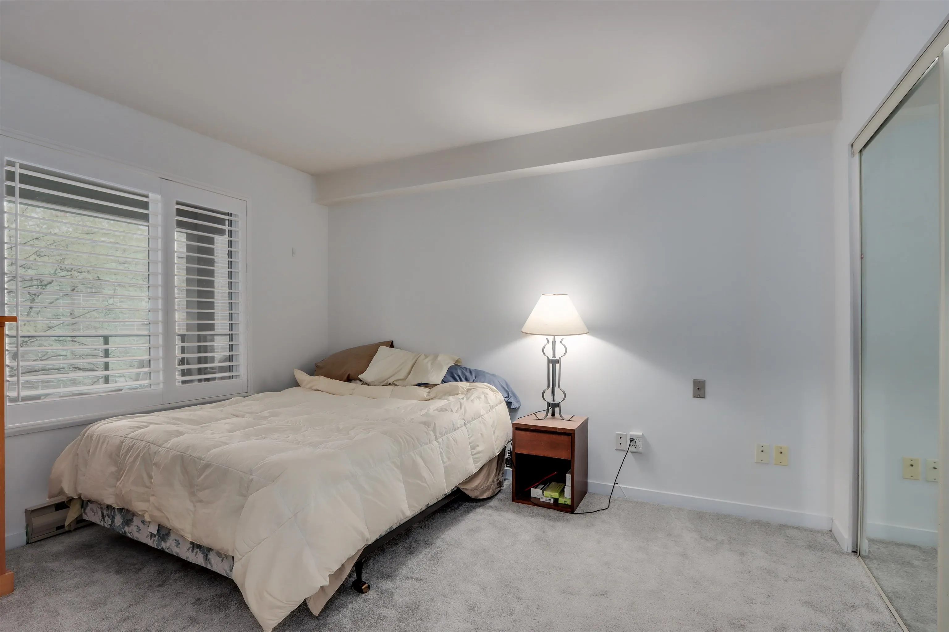 1535 Chesterfield Avenue #205