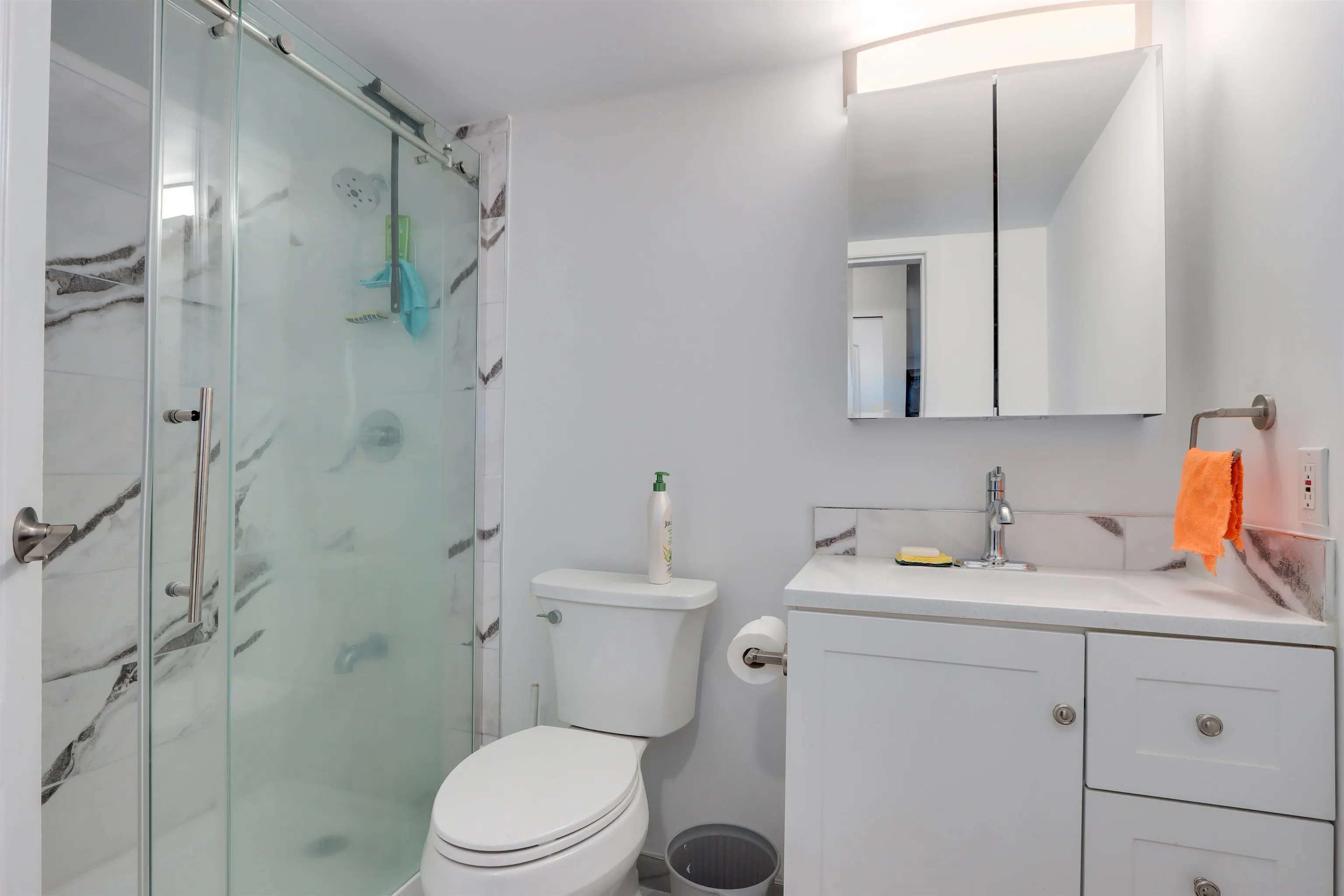 1535 Chesterfield Avenue #205