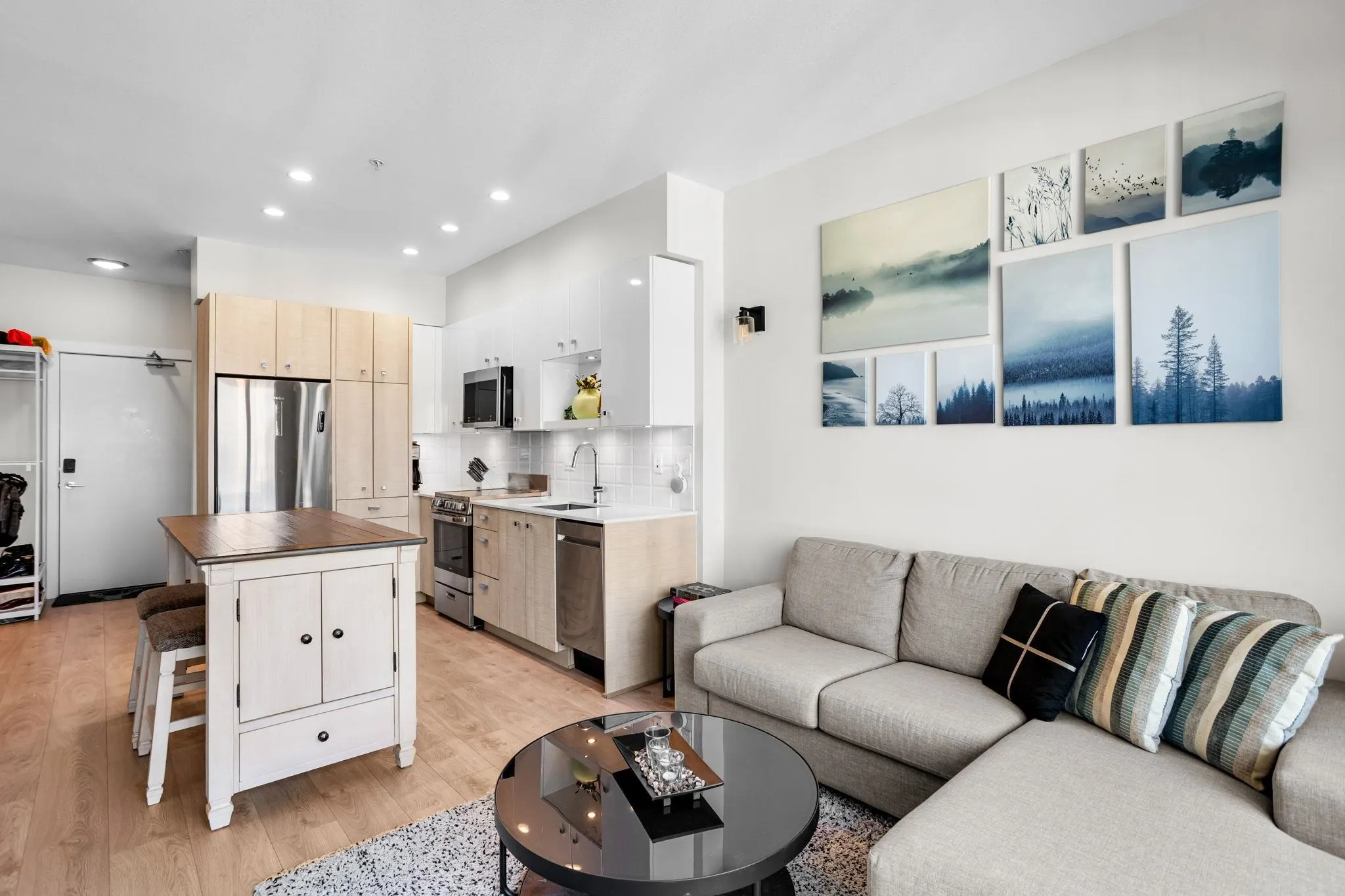 10838 Whalley Boulevard #518