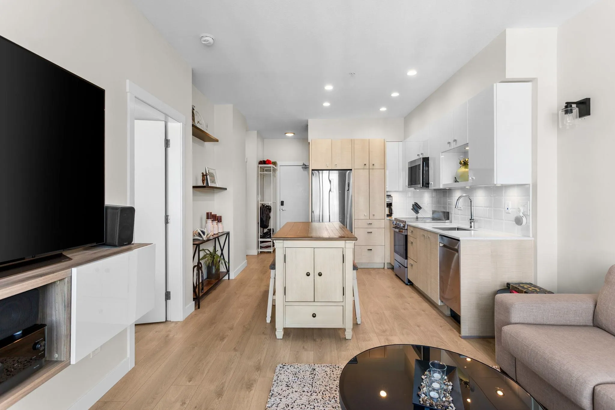 10838 Whalley Boulevard #518