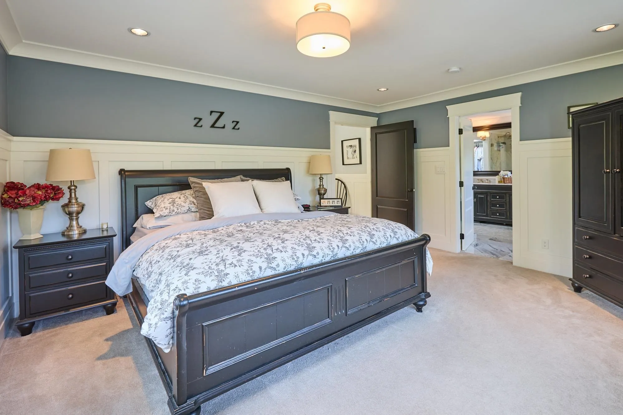 1001 Jay Crescent