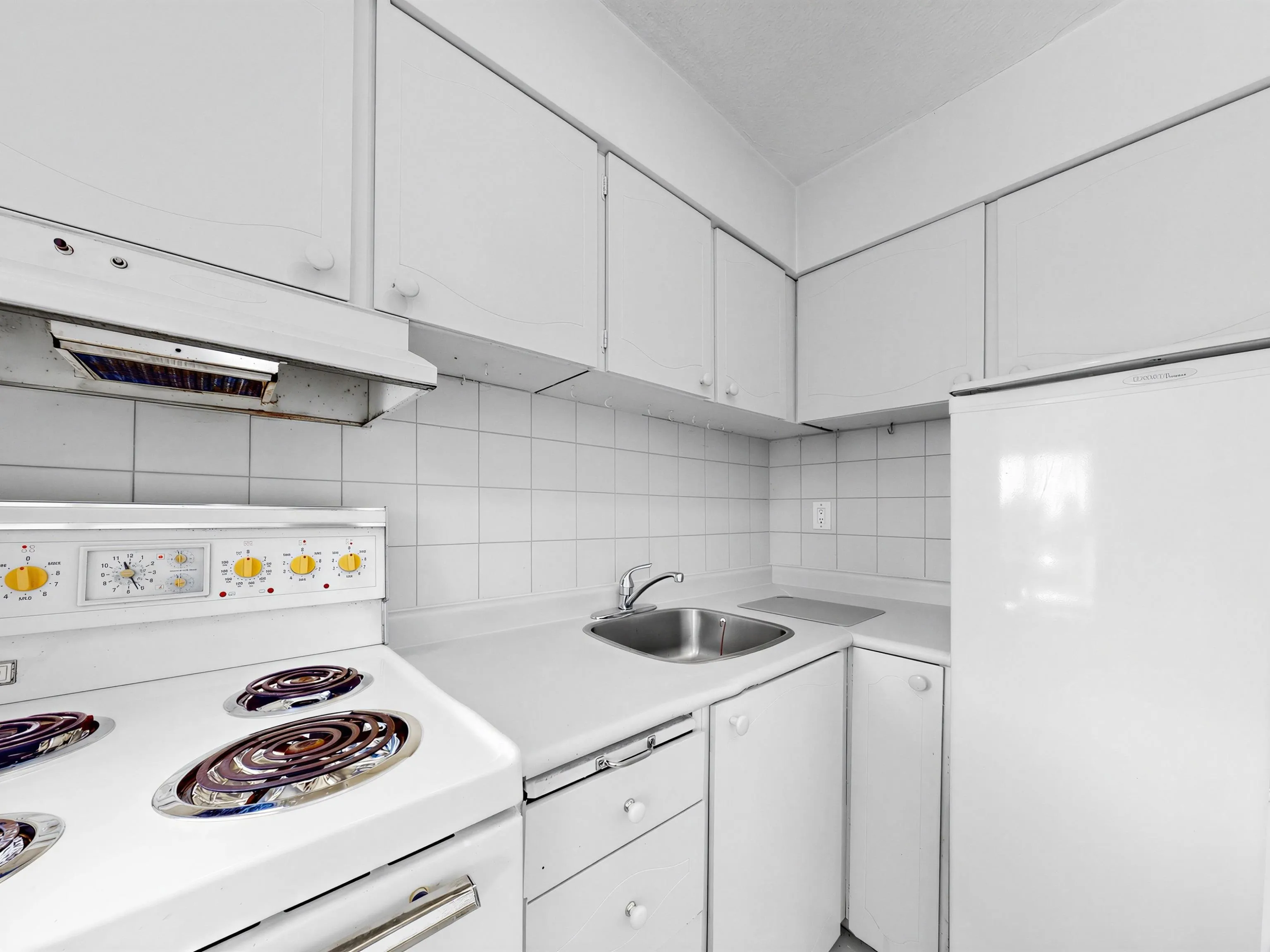 1251 Cardero Street #906