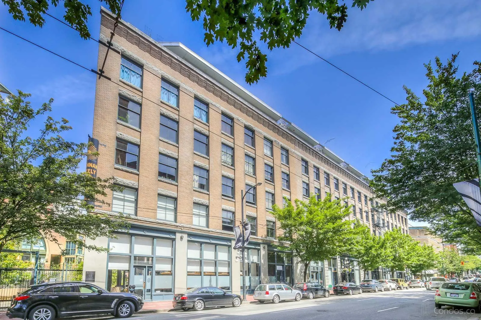 253 Columbia Street