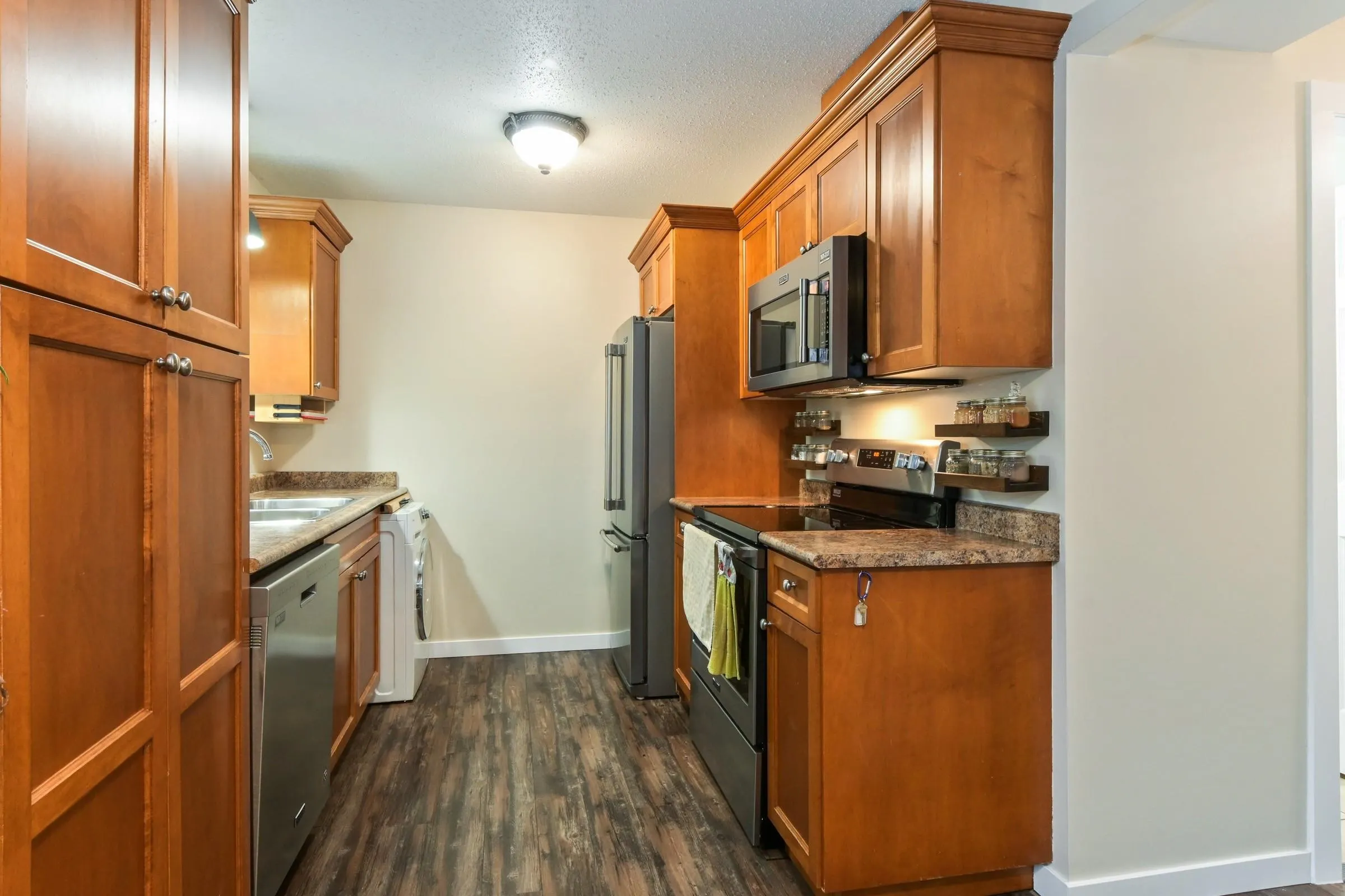 33900 Mayfair Avenue #11