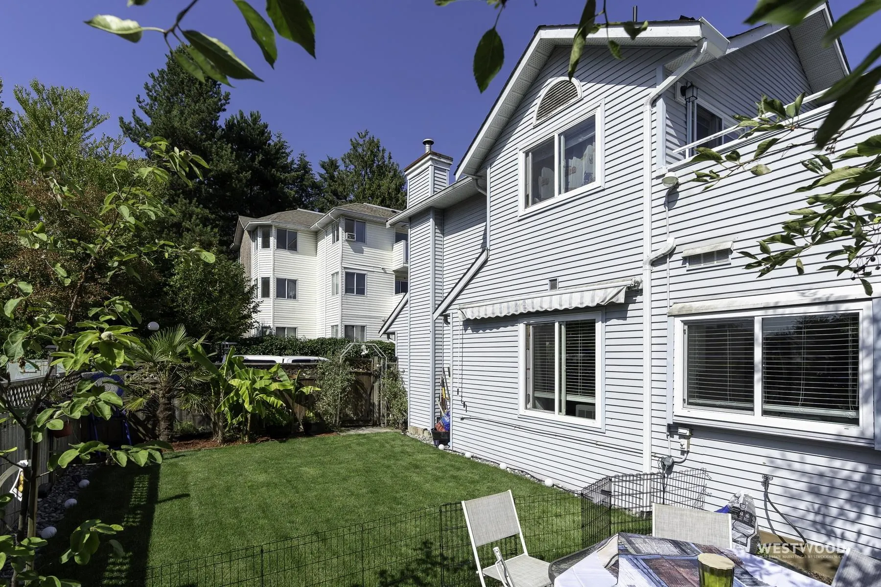19236 119 Avenue #1