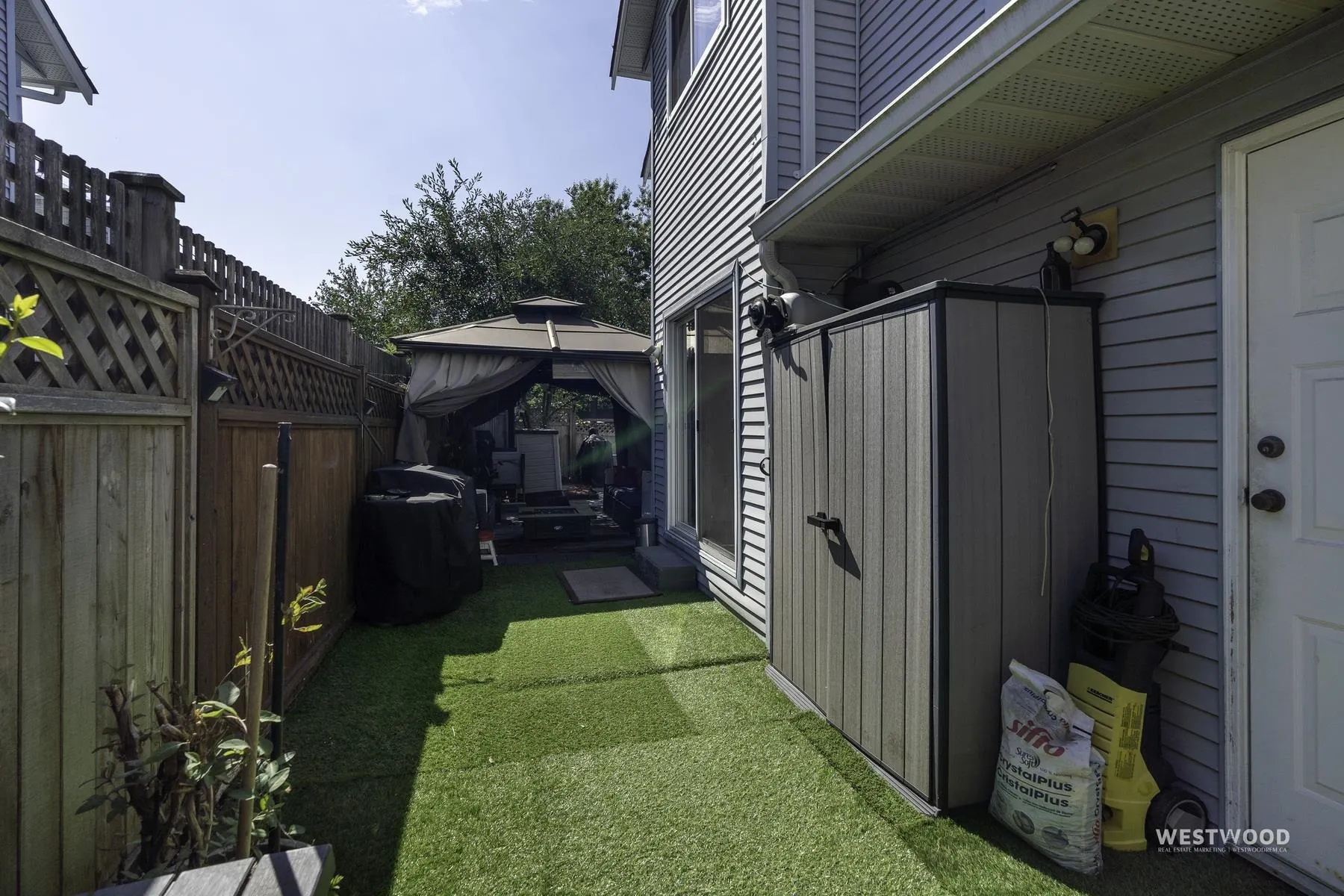 19236 119 Avenue #1