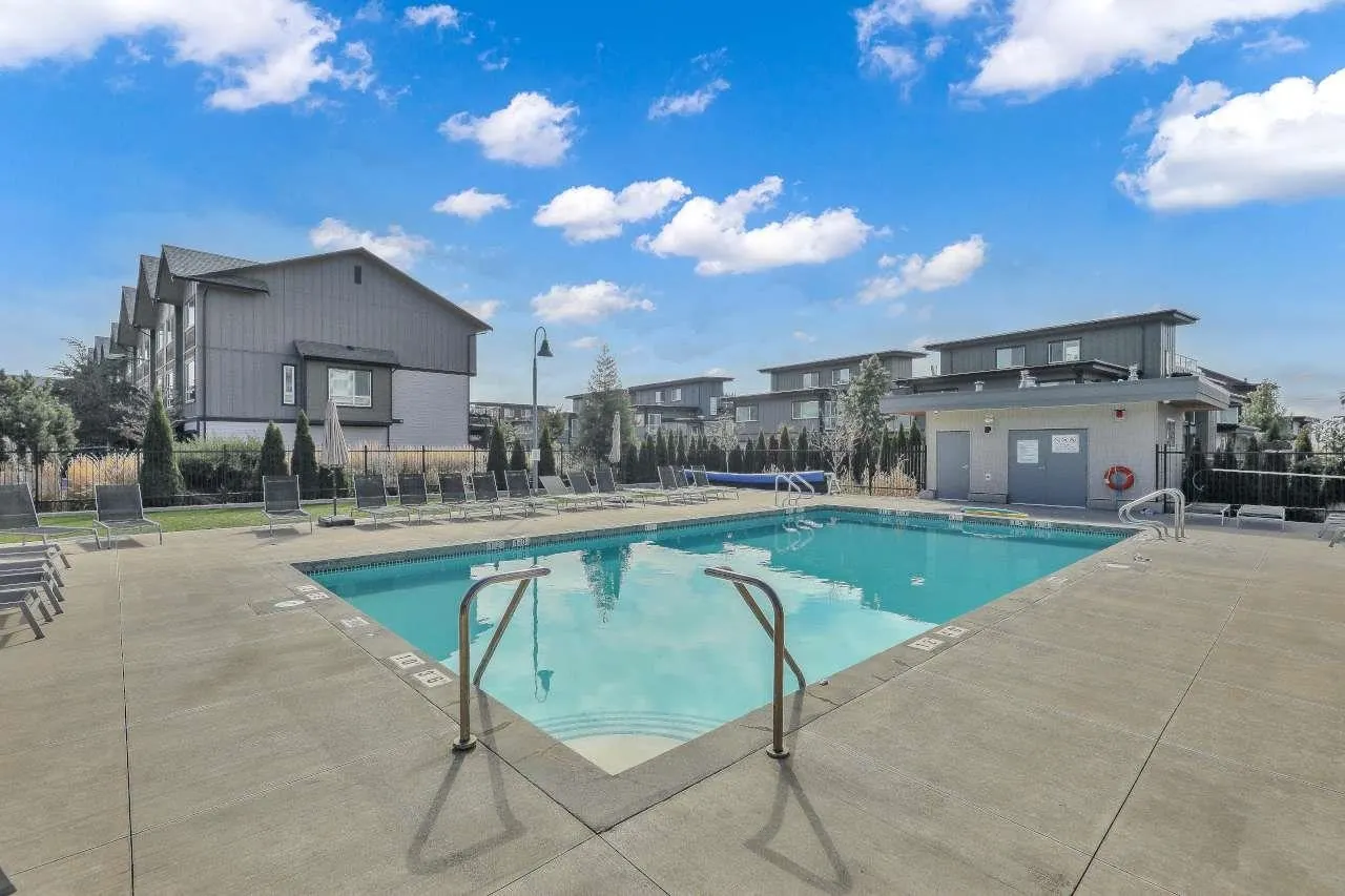 4408 Cormorant Way #28