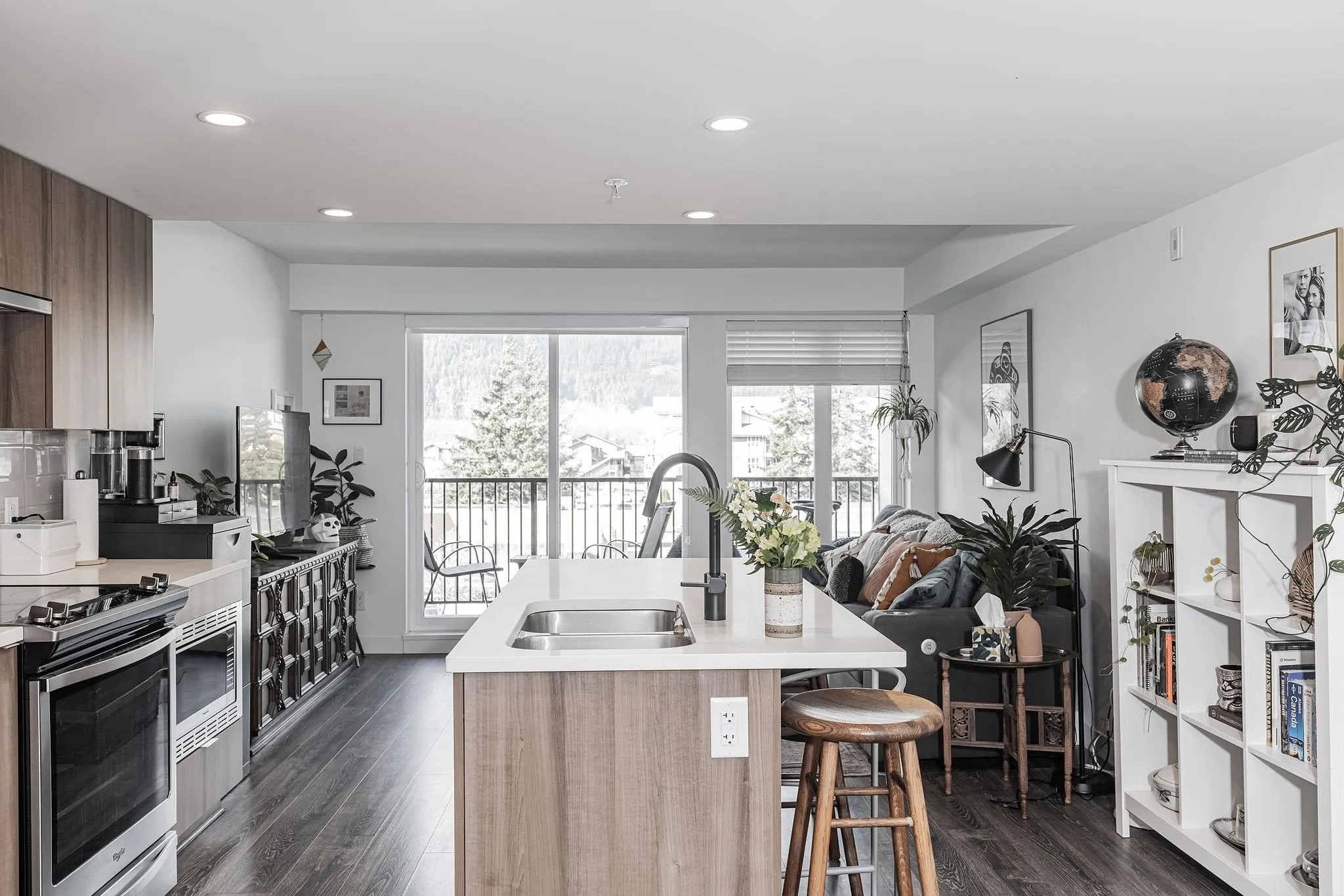 1365 Pemberton Avenue #307