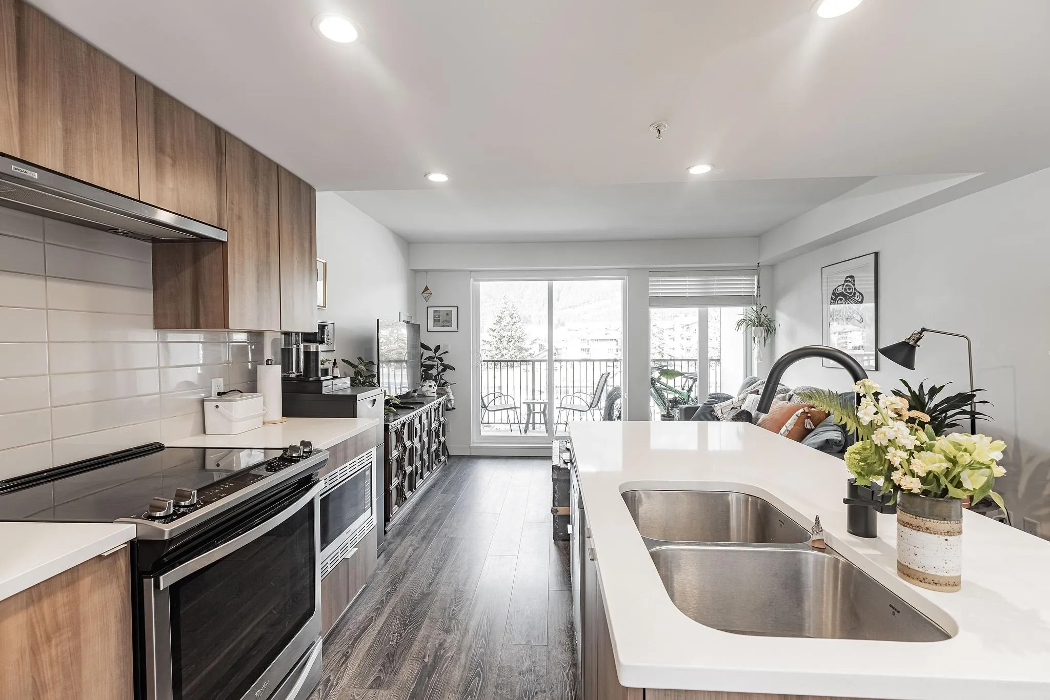 1365 Pemberton Avenue #307