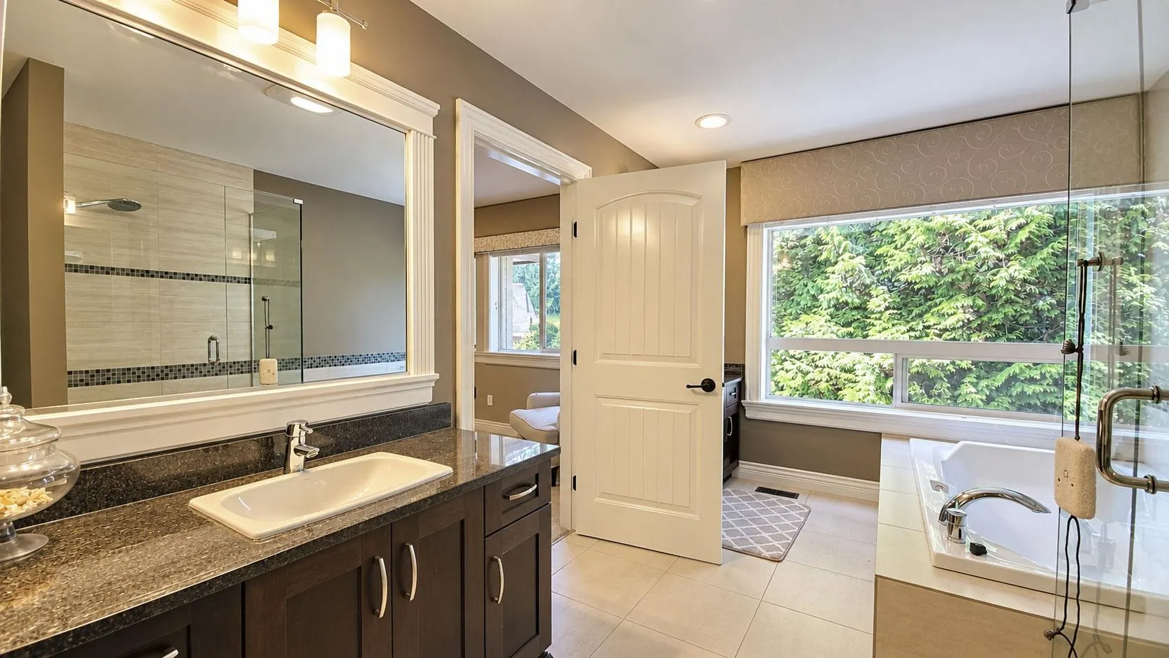 1228 Burkemont Place