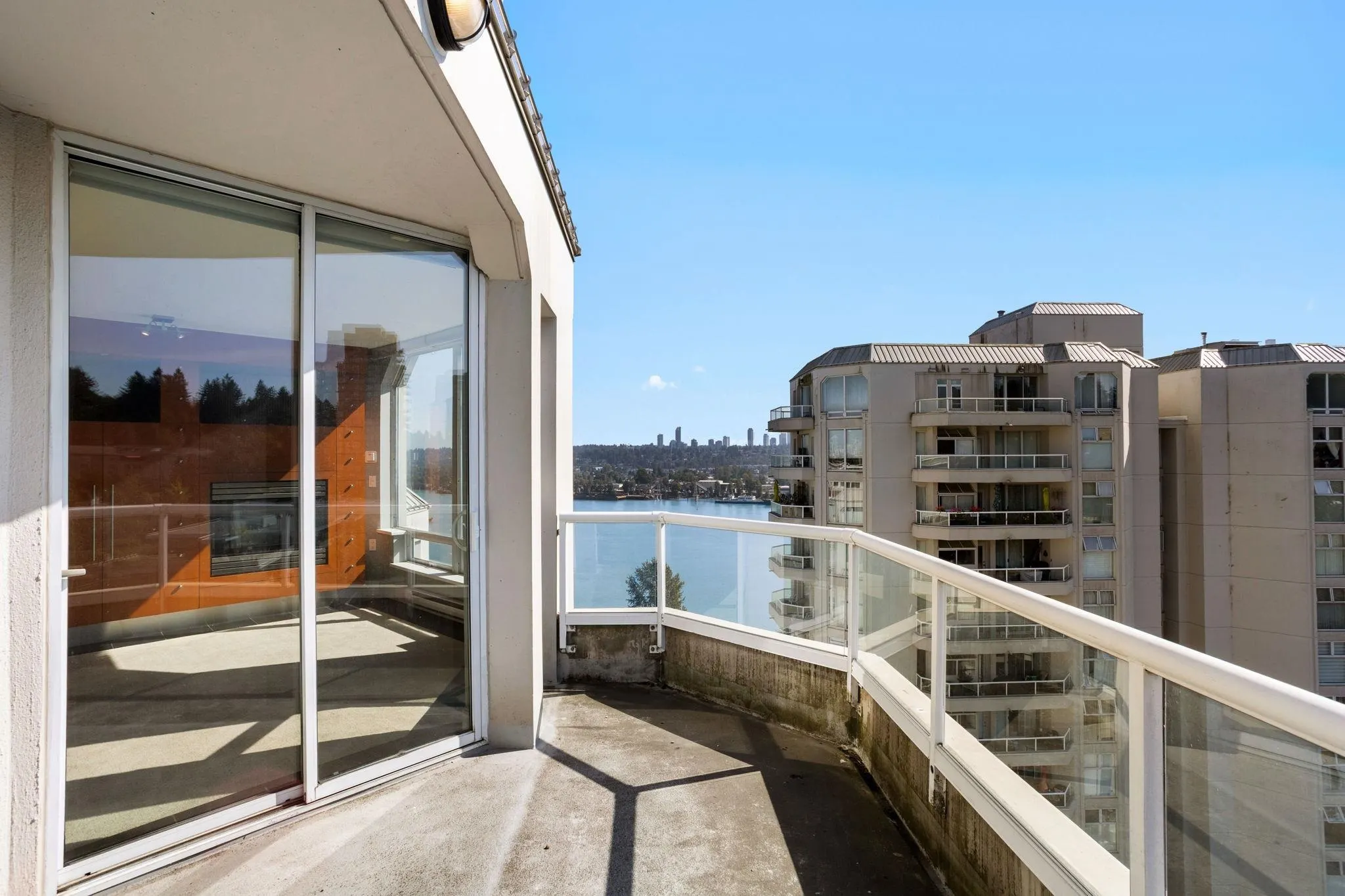 71 Jamieson Court #1801