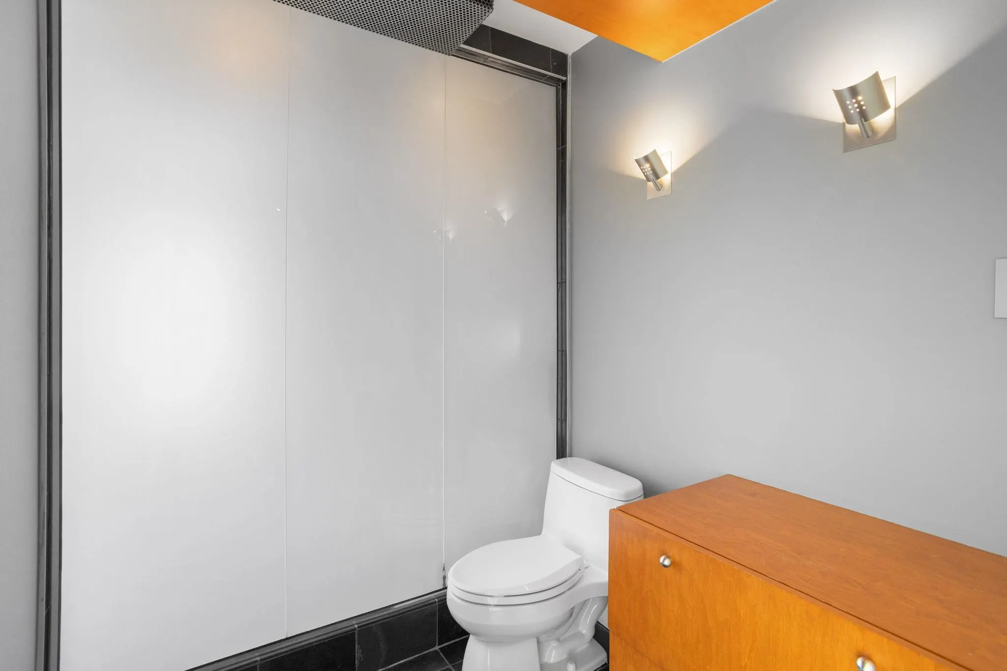 71 Jamieson Court #1801