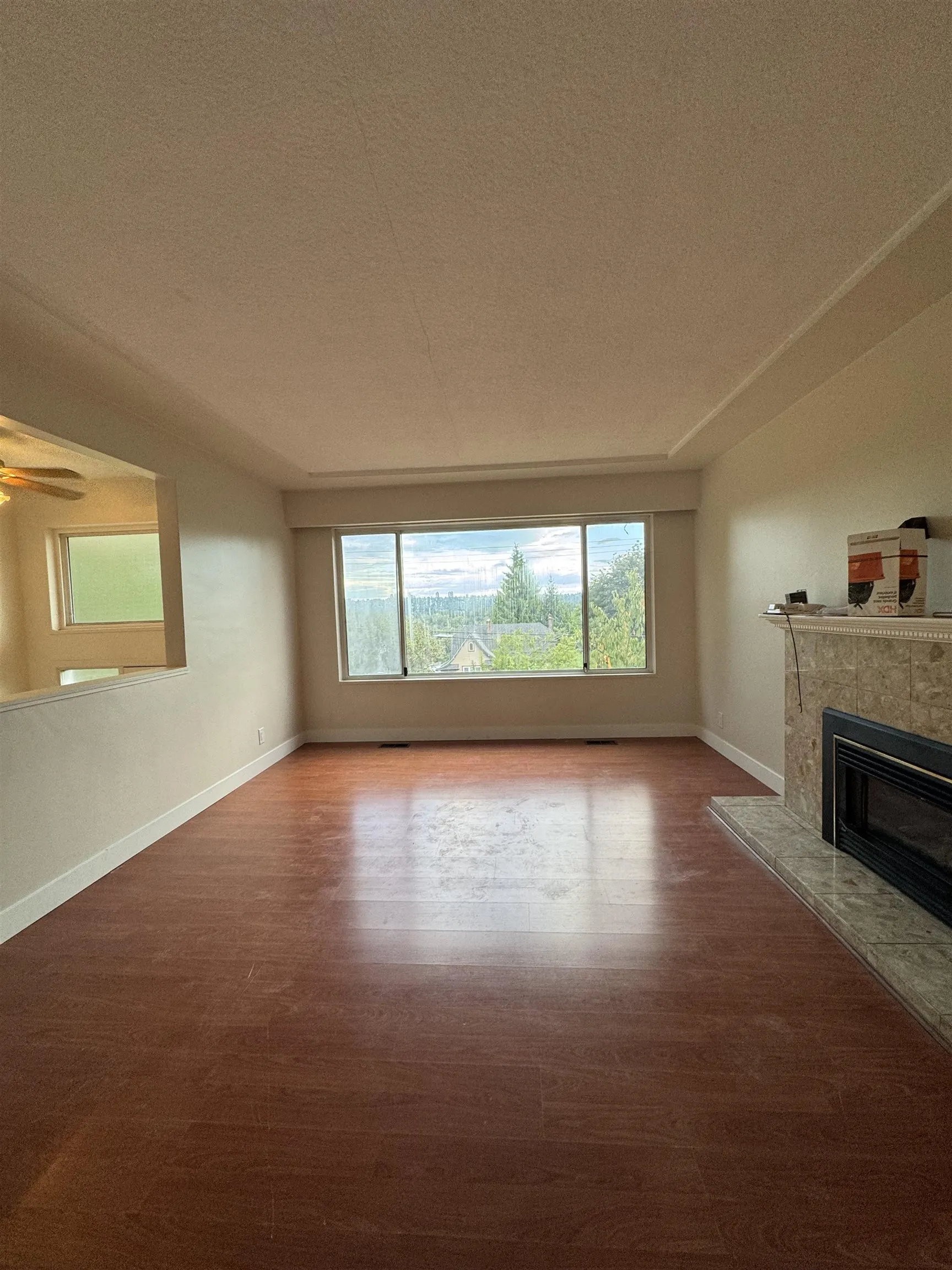6717 Broadway #Upper