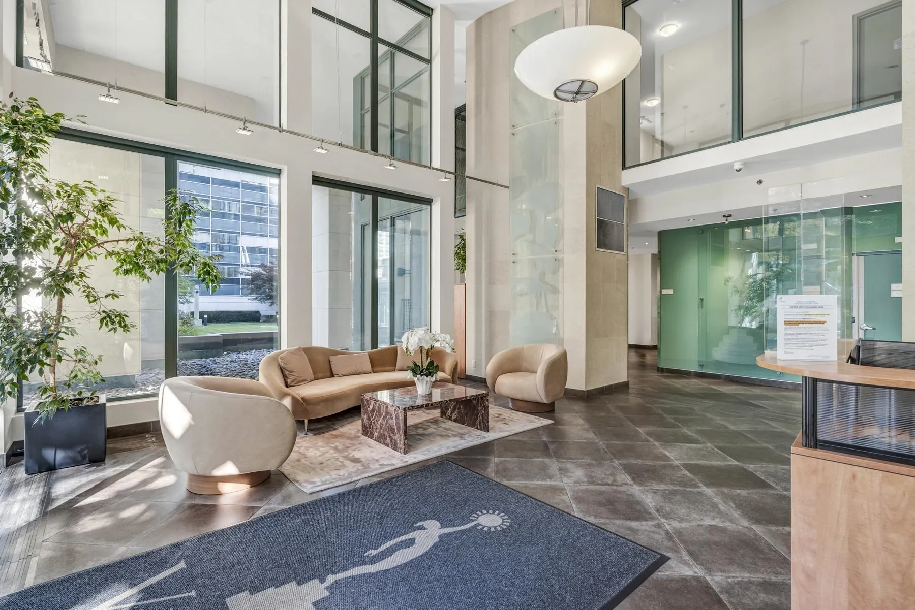1239 W Georgia Street #607