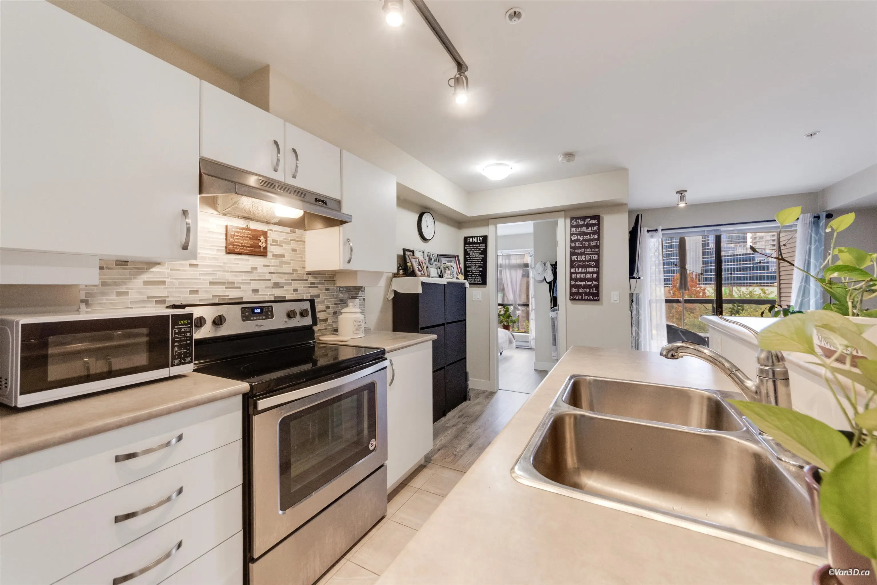 10838 City Parkway #329