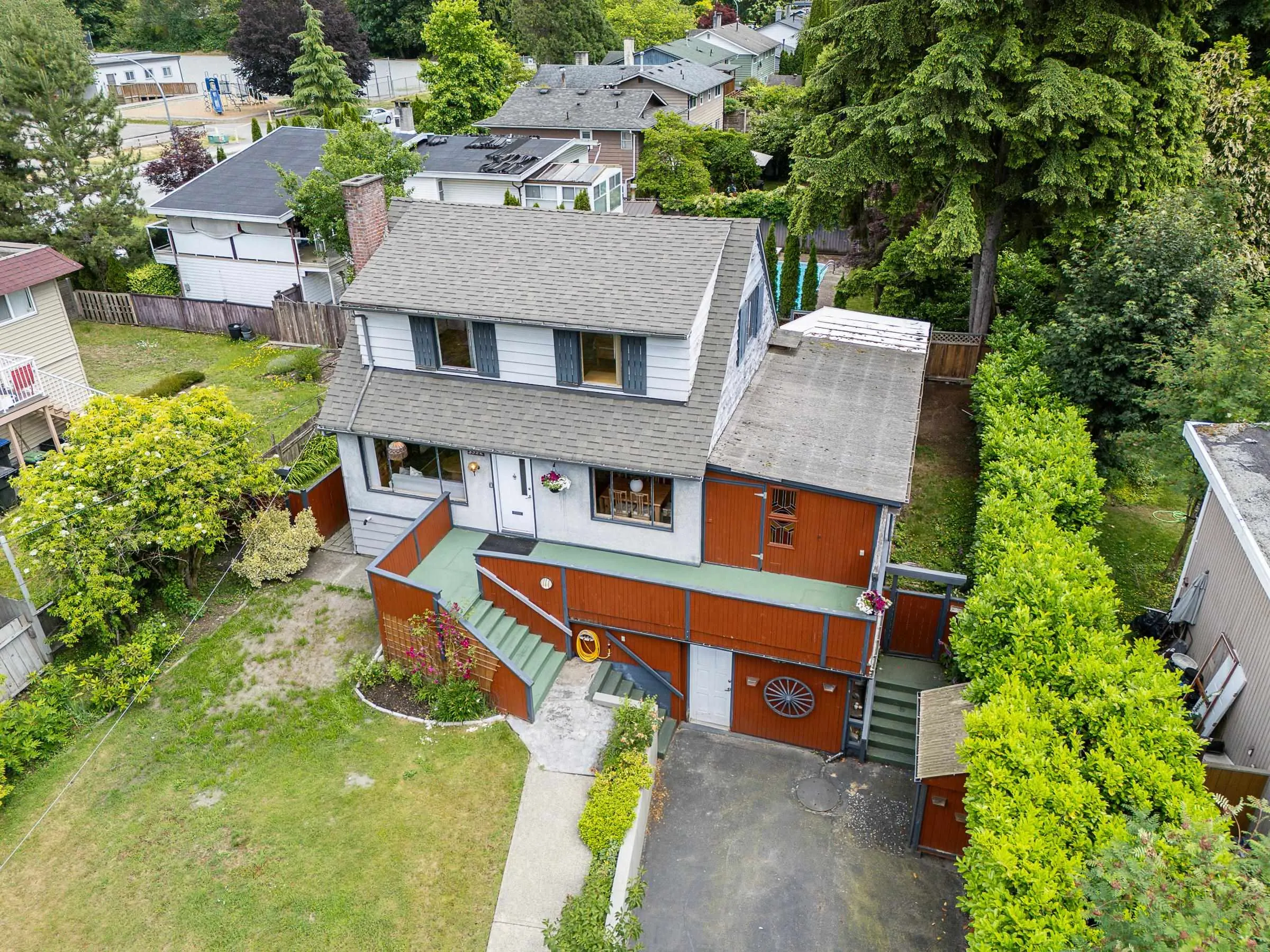 3554 Hastings Street