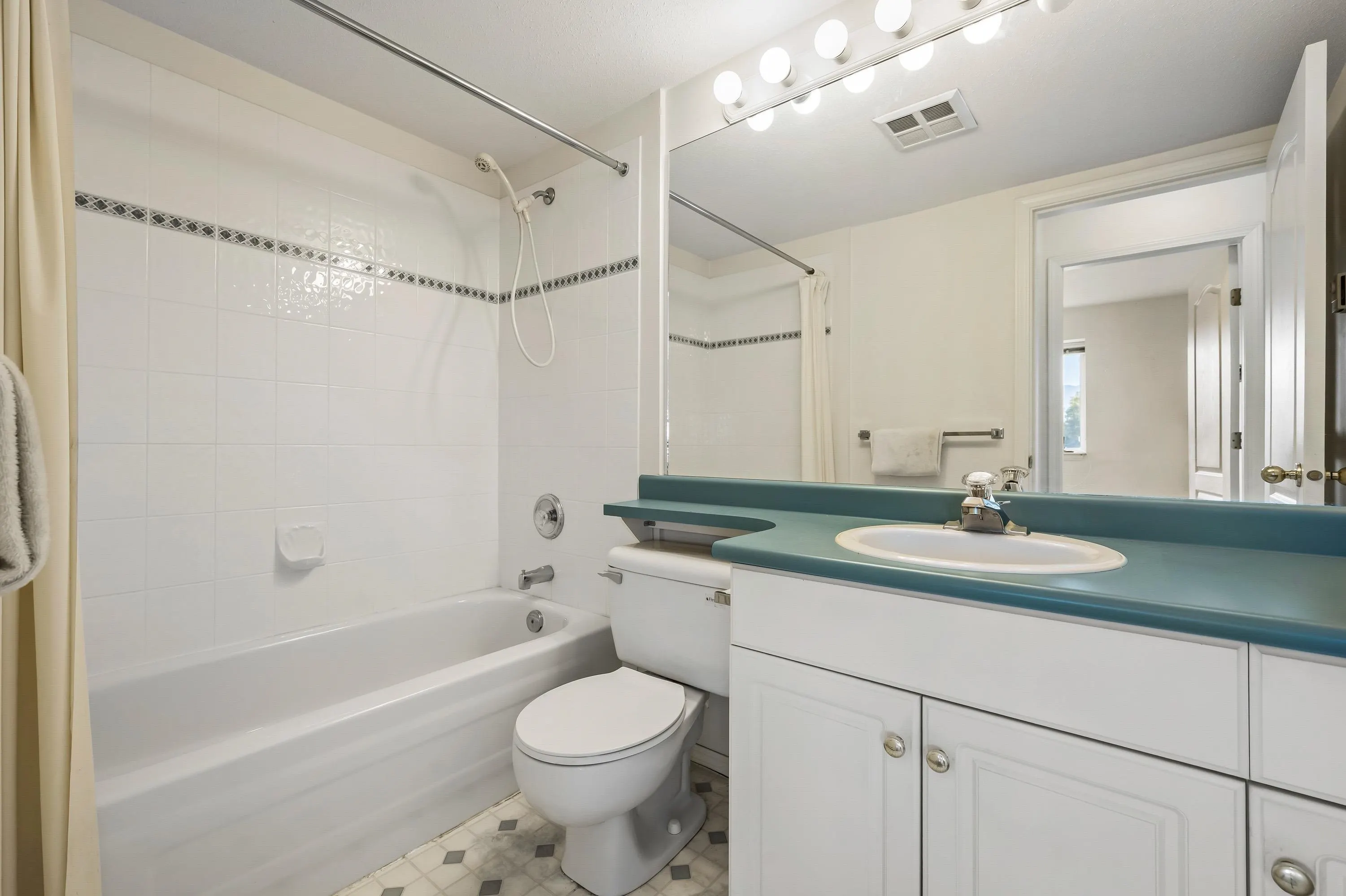 45520 Knight Road #304