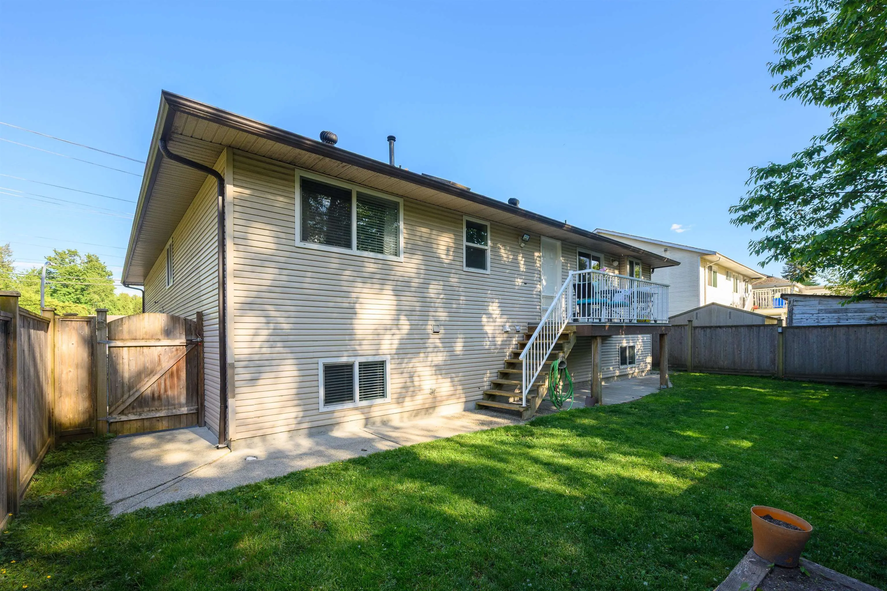 7855 Cedar Street
