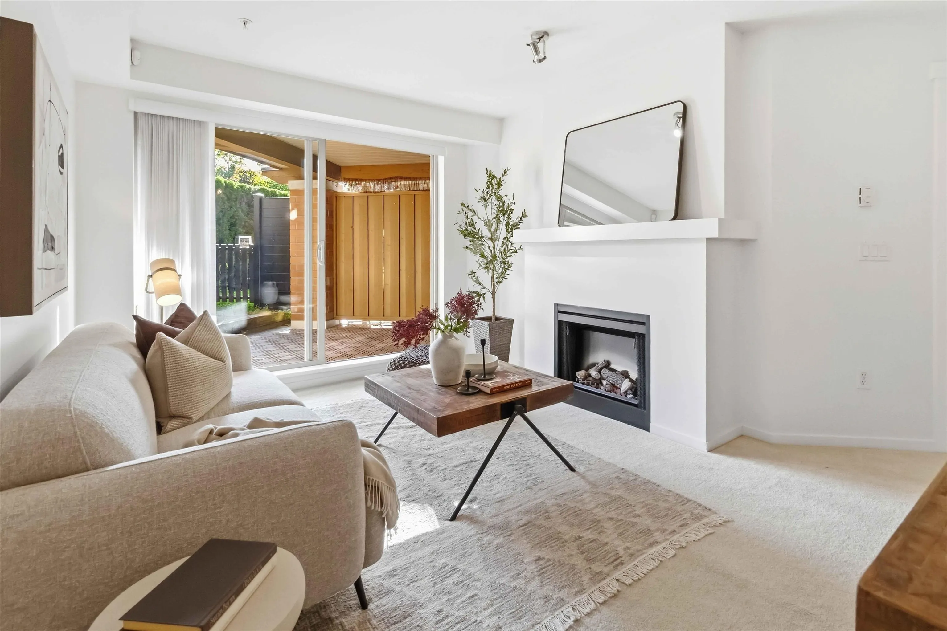 300 Klahanie Drive #109