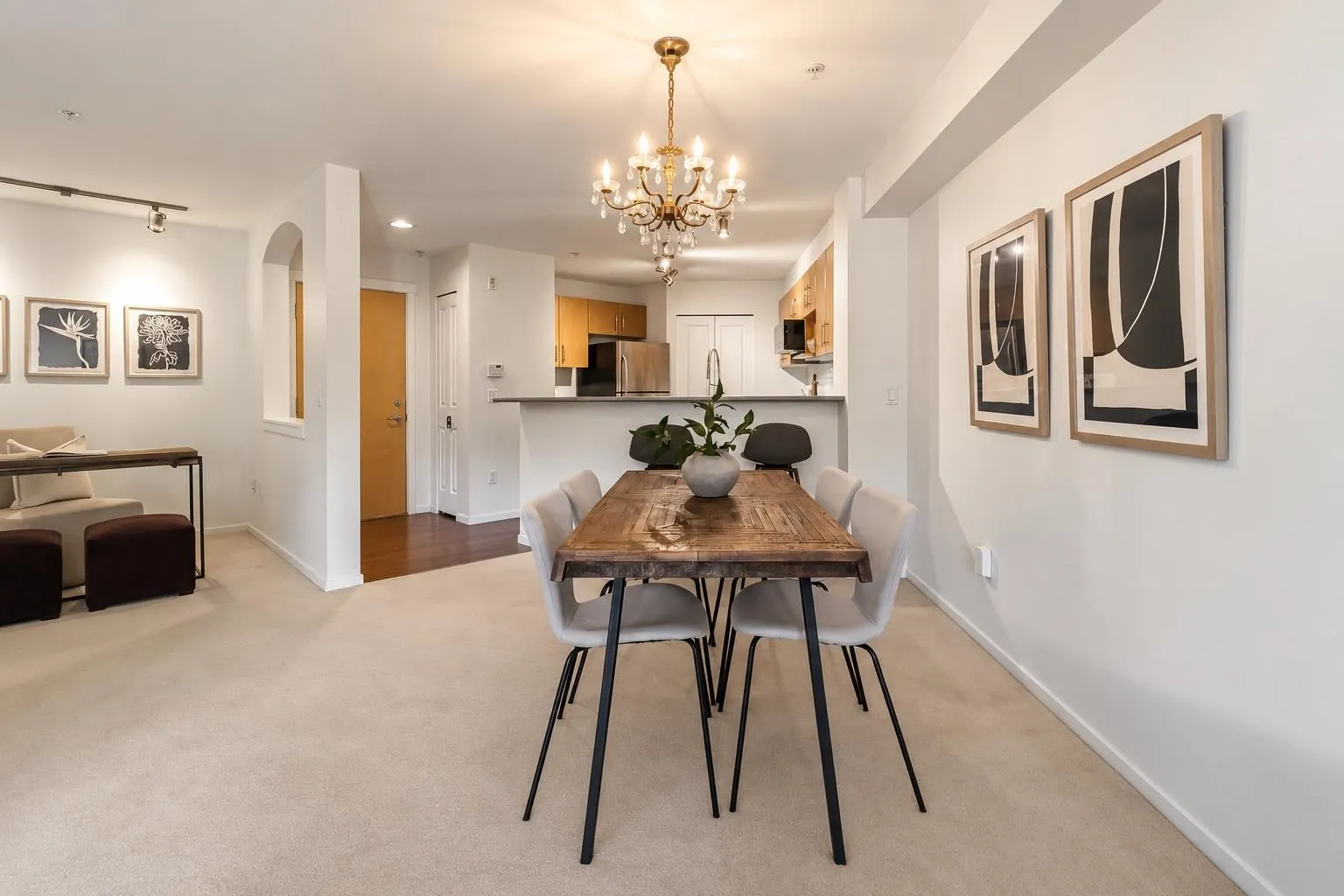 300 Klahanie Drive #109