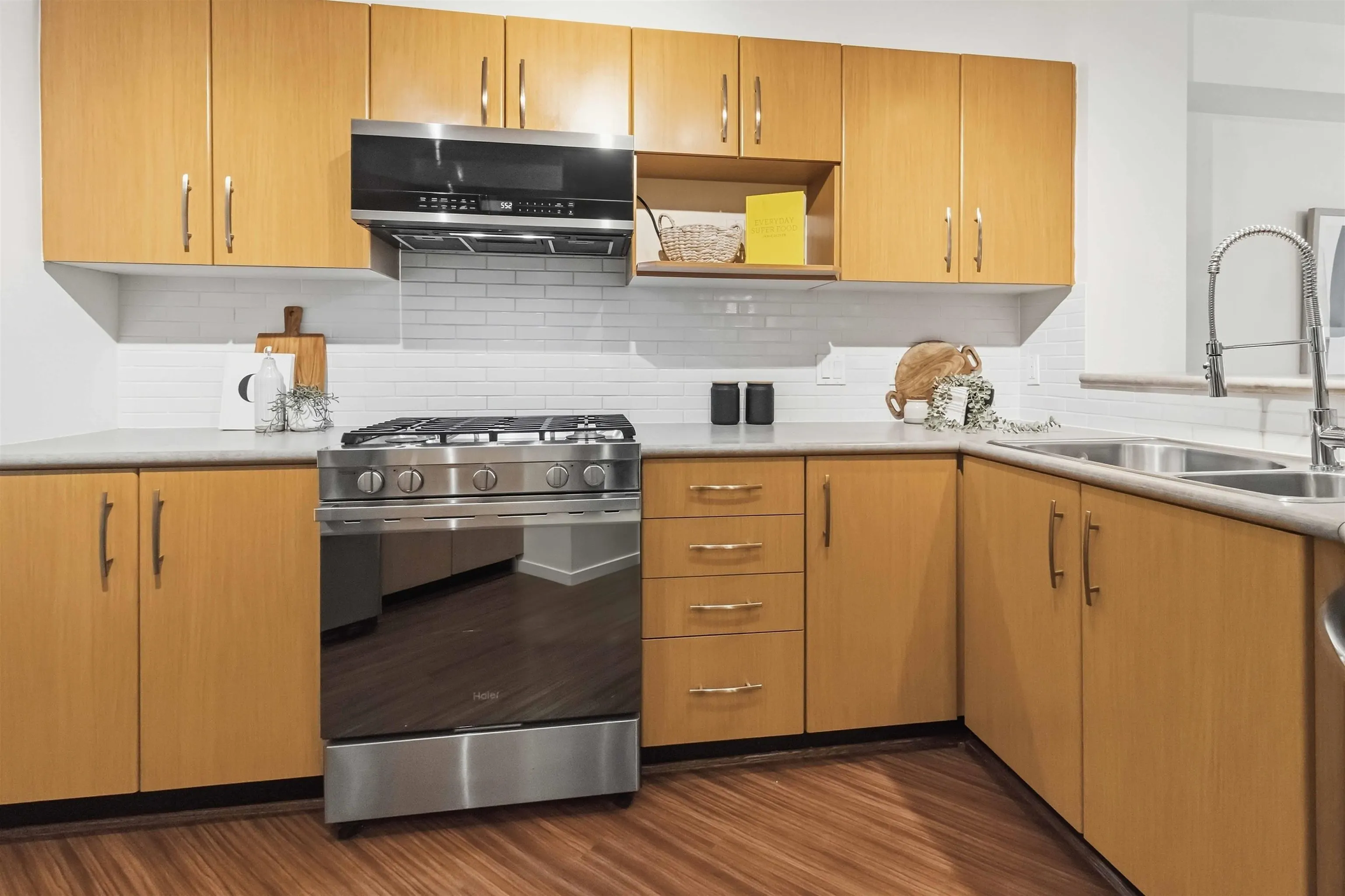 300 Klahanie Drive #109