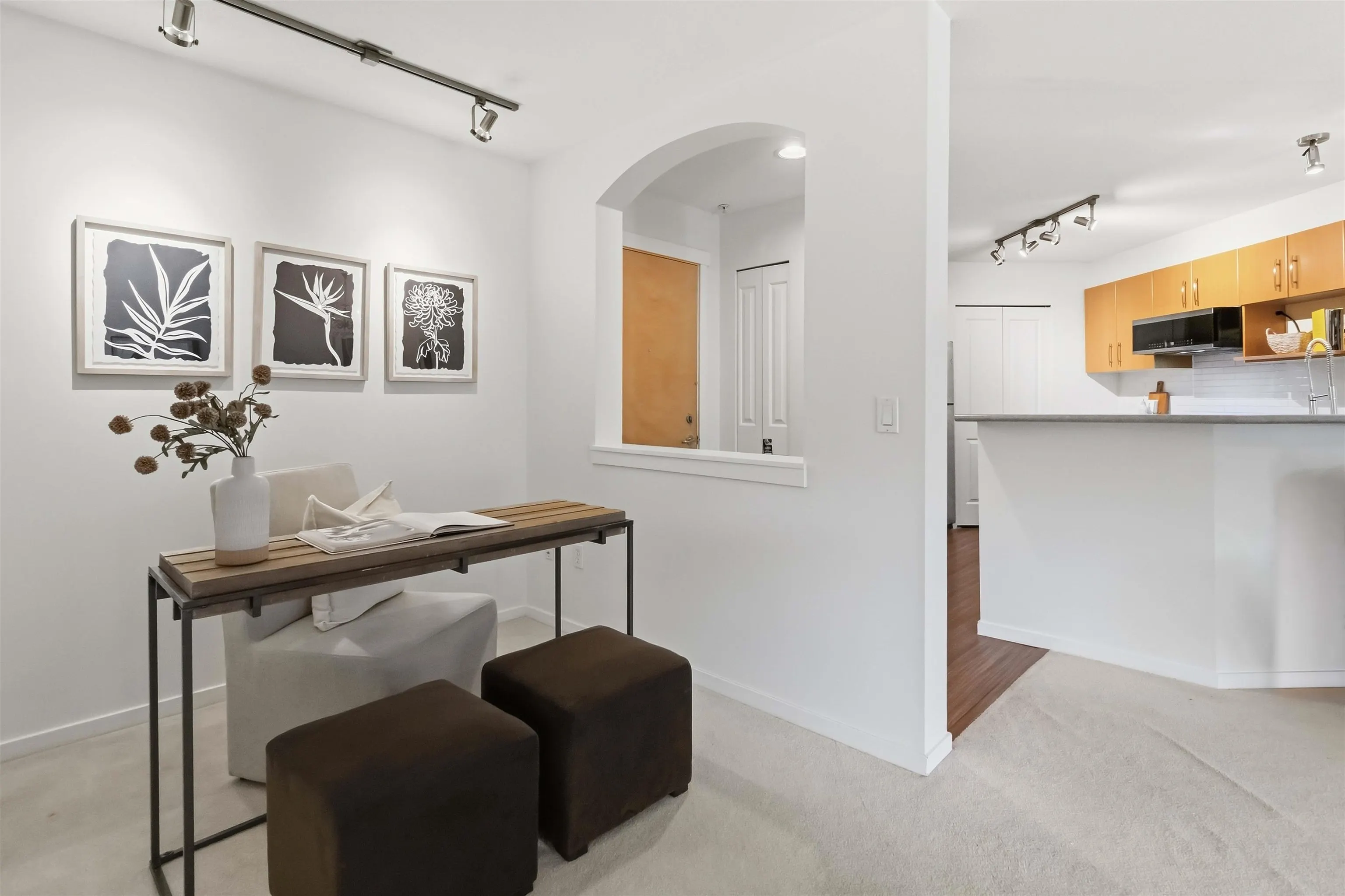 300 Klahanie Drive #109